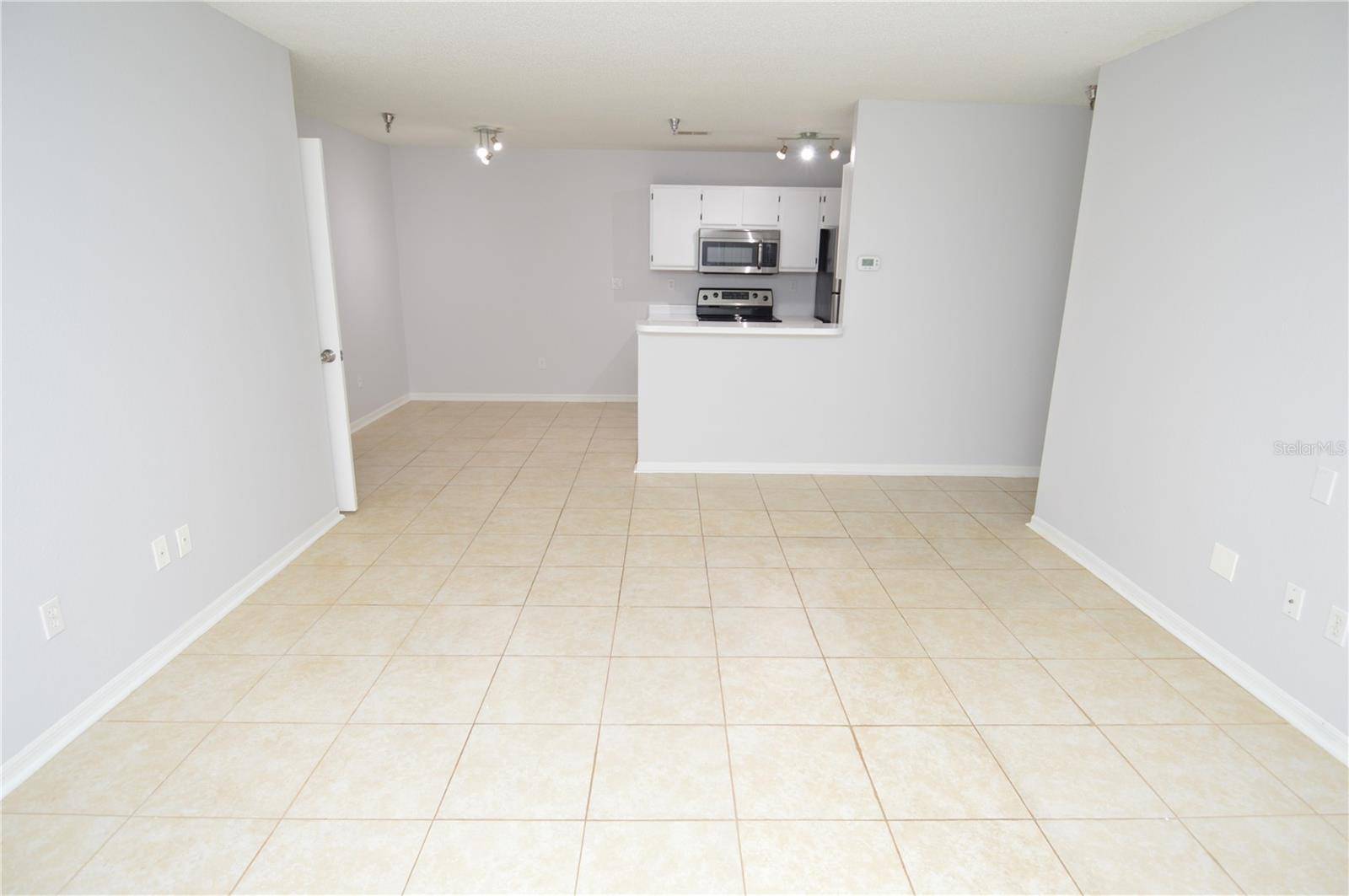 St Petersburg, FL 33702,10263 GANDY BLVD N #105