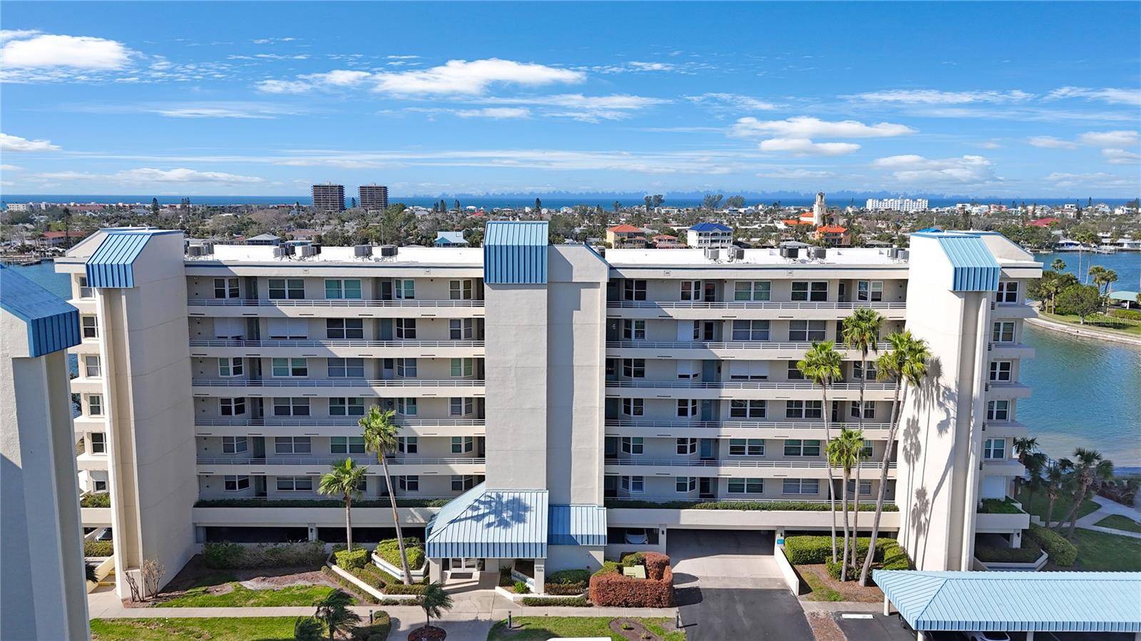 South Pasadena, FL 33707,7892 SAILBOAT KEY BLVD S #107