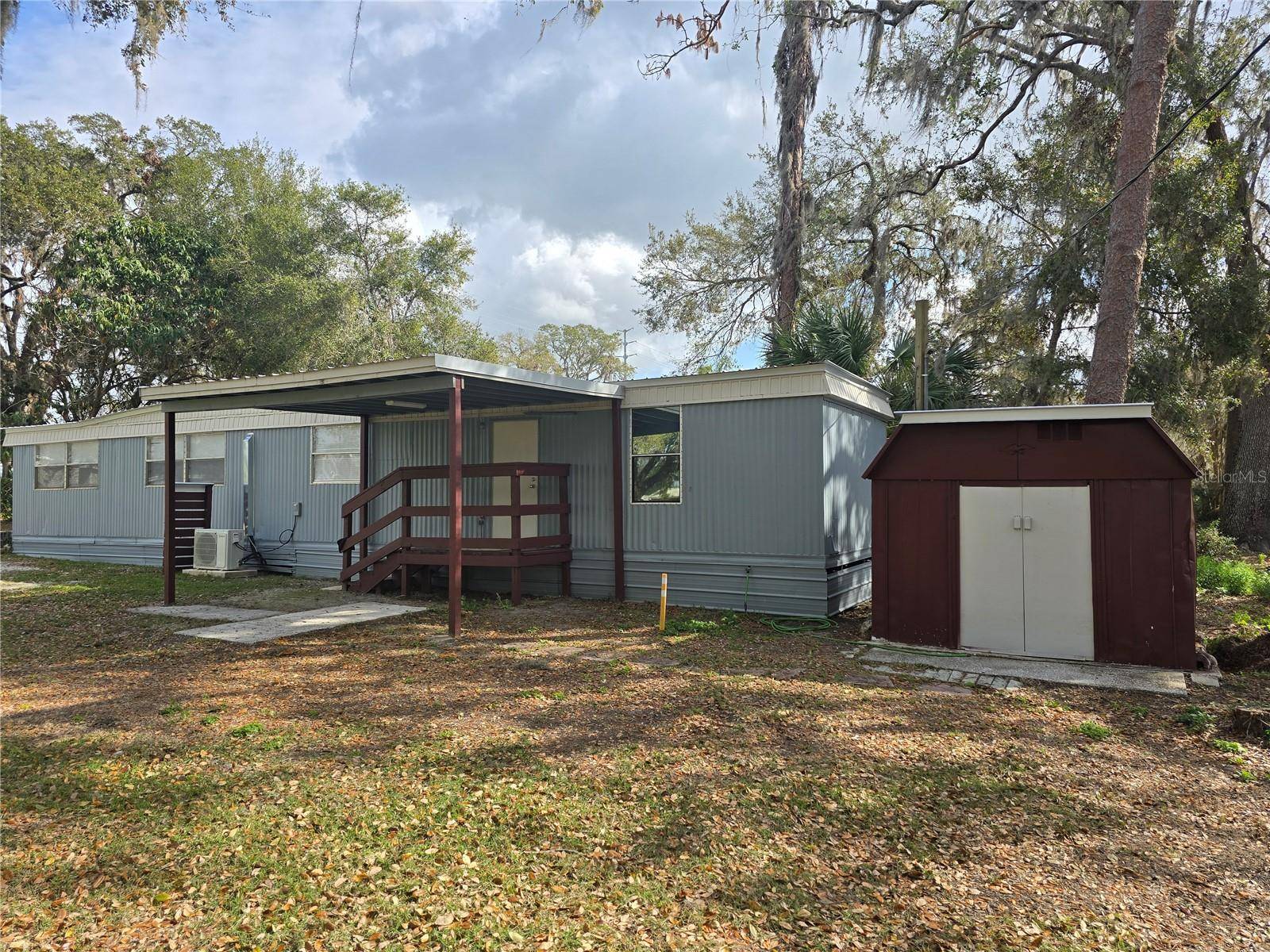 Zephyrhills, FL 33541,37826 DAUGHTERY RD