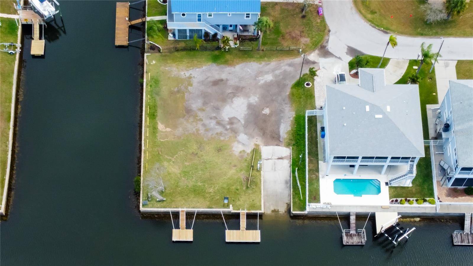 Hudson, FL 34667,7034 SOUTHWIND DR