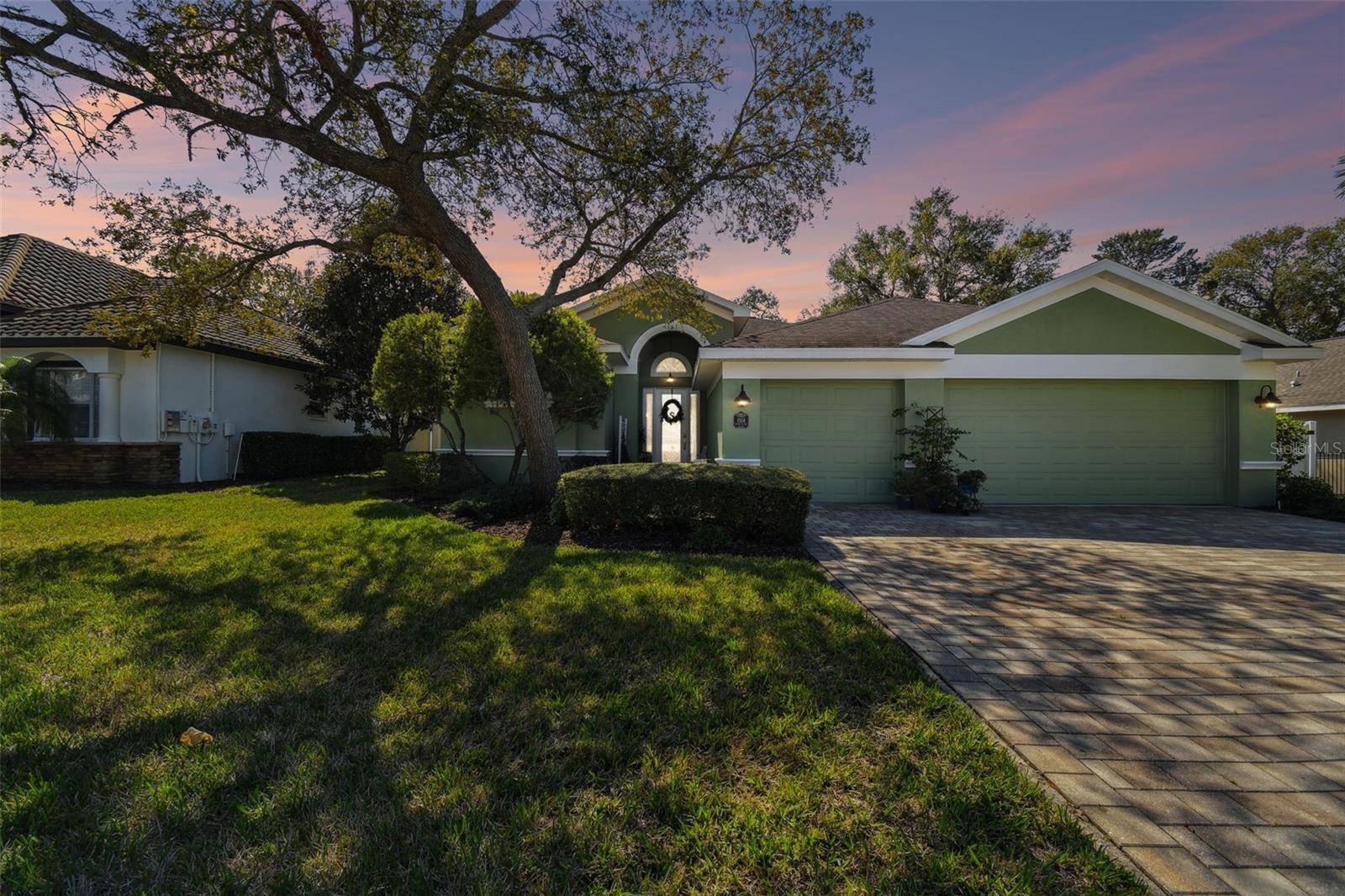 Tarpon Springs, FL 34689,1514 RIVER CT