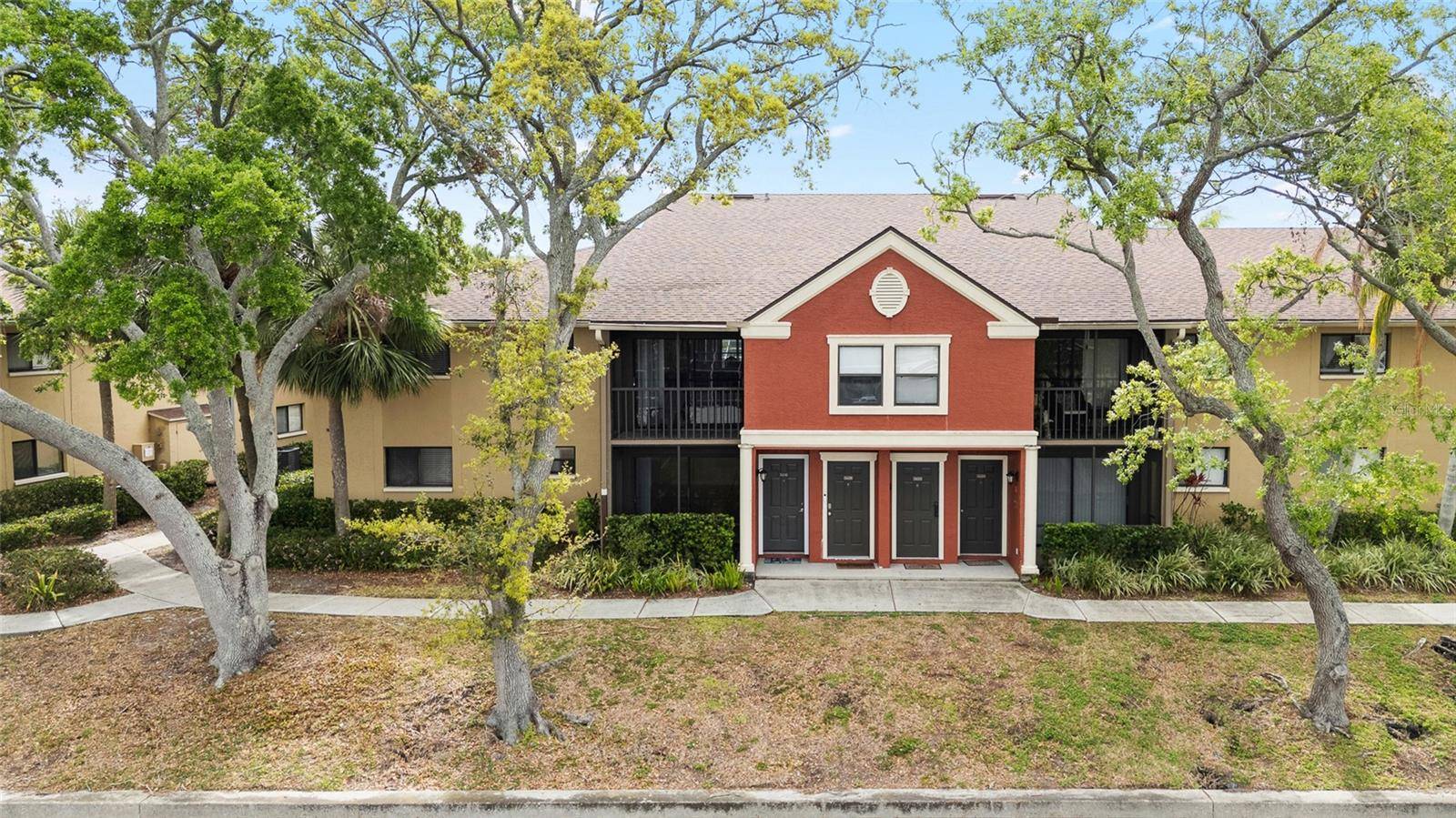 Tampa, FL 33615,5618 BAYWATER DR #5618