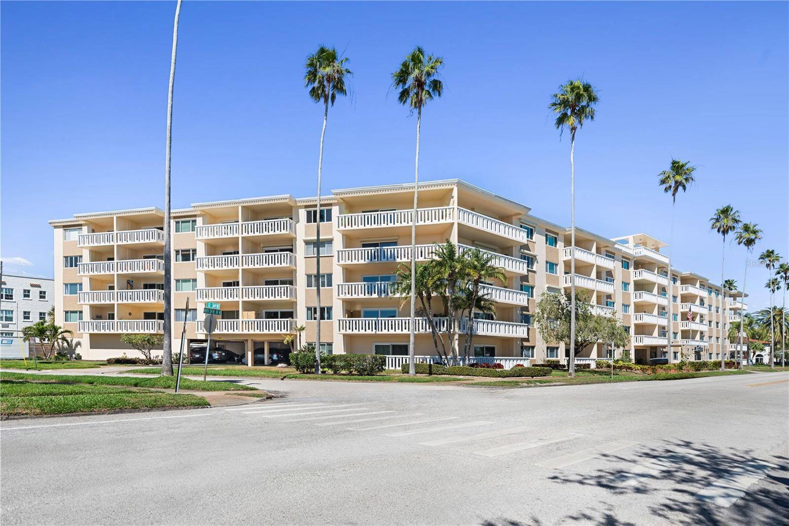 St Petersburg, FL 33701,1200 N SHORE DR NE #109