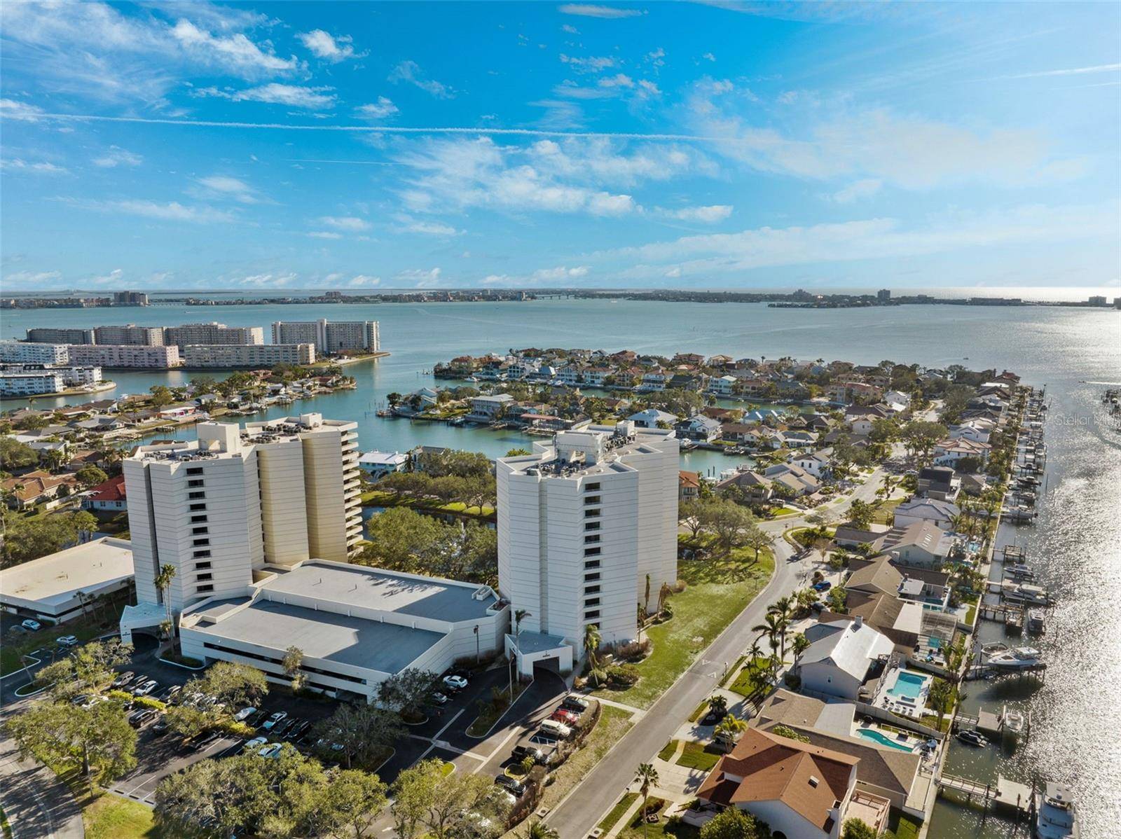 Gulfport, FL 33707,5950 PELICAN BAY PLZ S #PH-2F