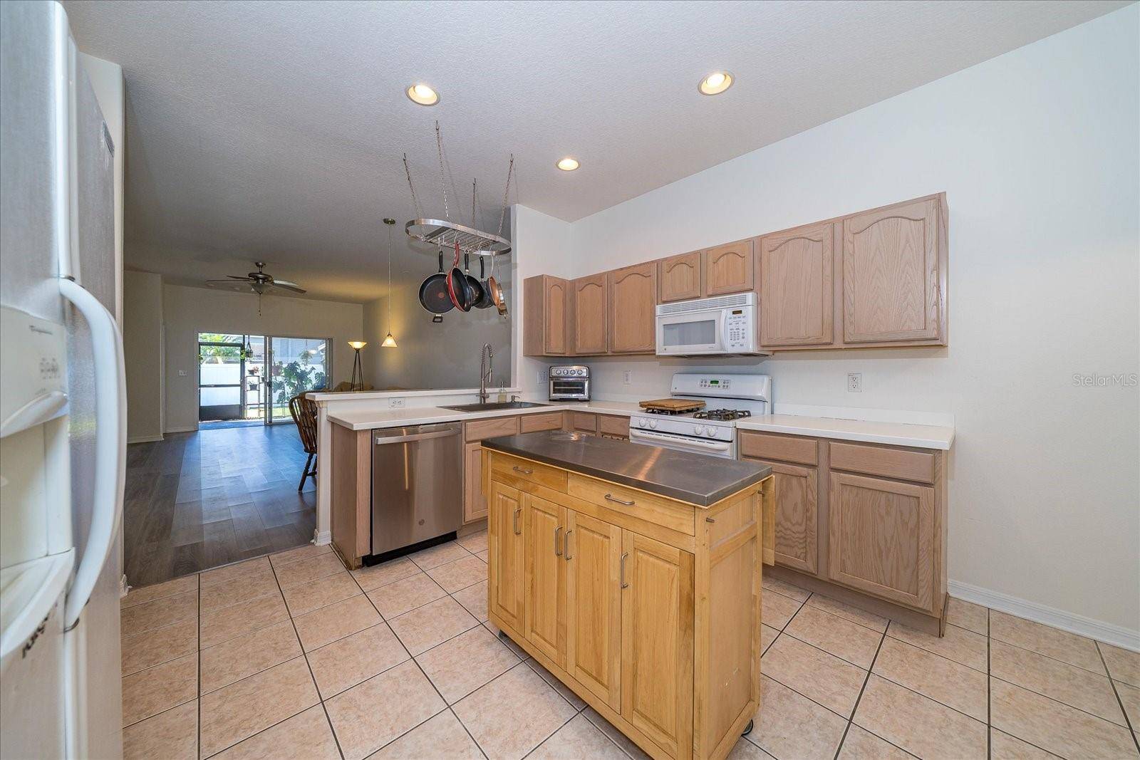 Wesley Chapel, FL 33543,31826 LARKENHEATH DR