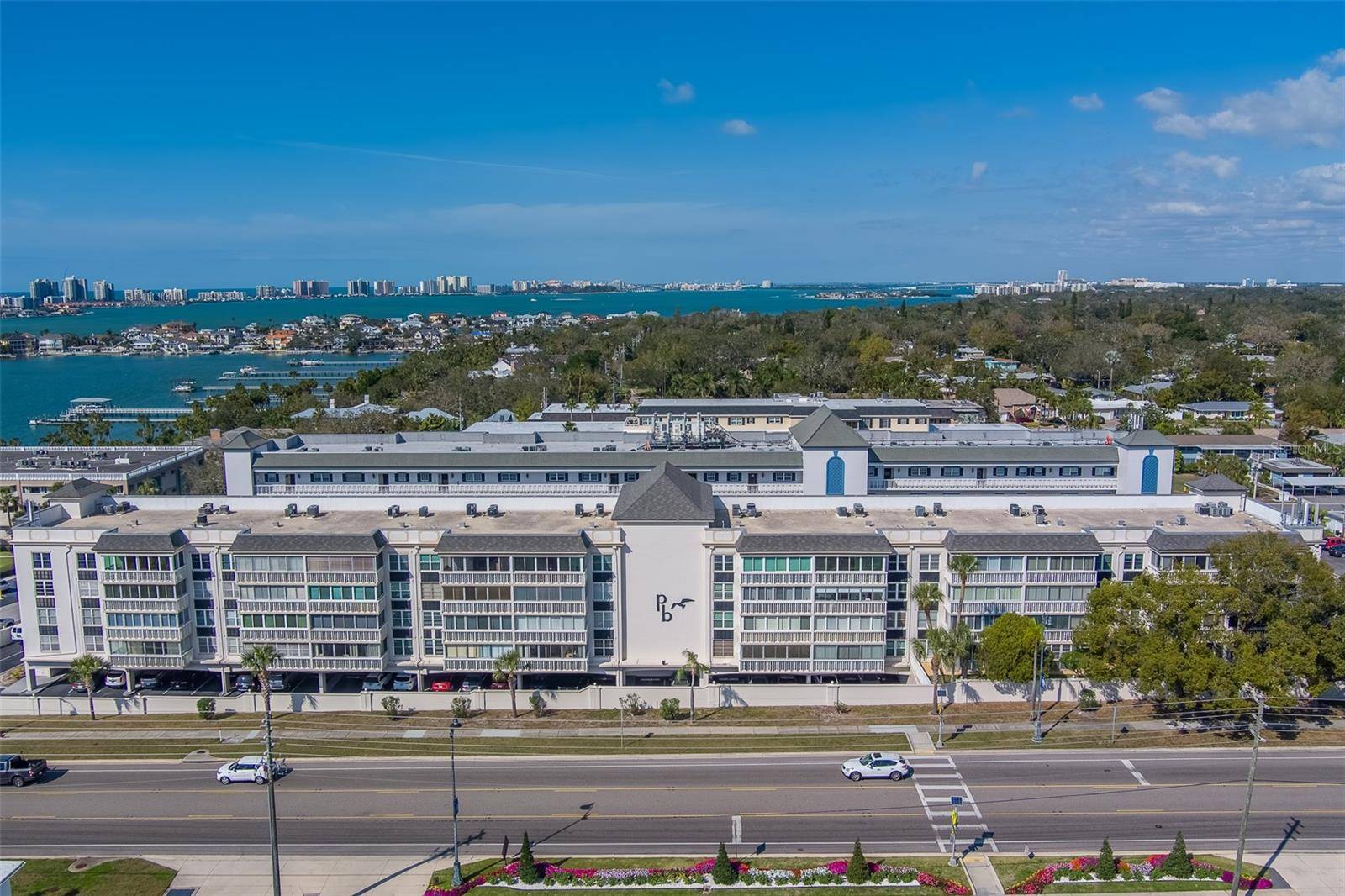Belleair Bluffs, FL 33770,131 BLUFF VIEW DR #208
