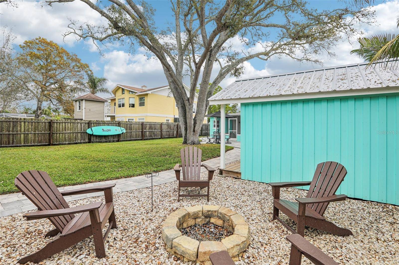 Dunedin, FL 34698,1868 DOUGLAS AVE