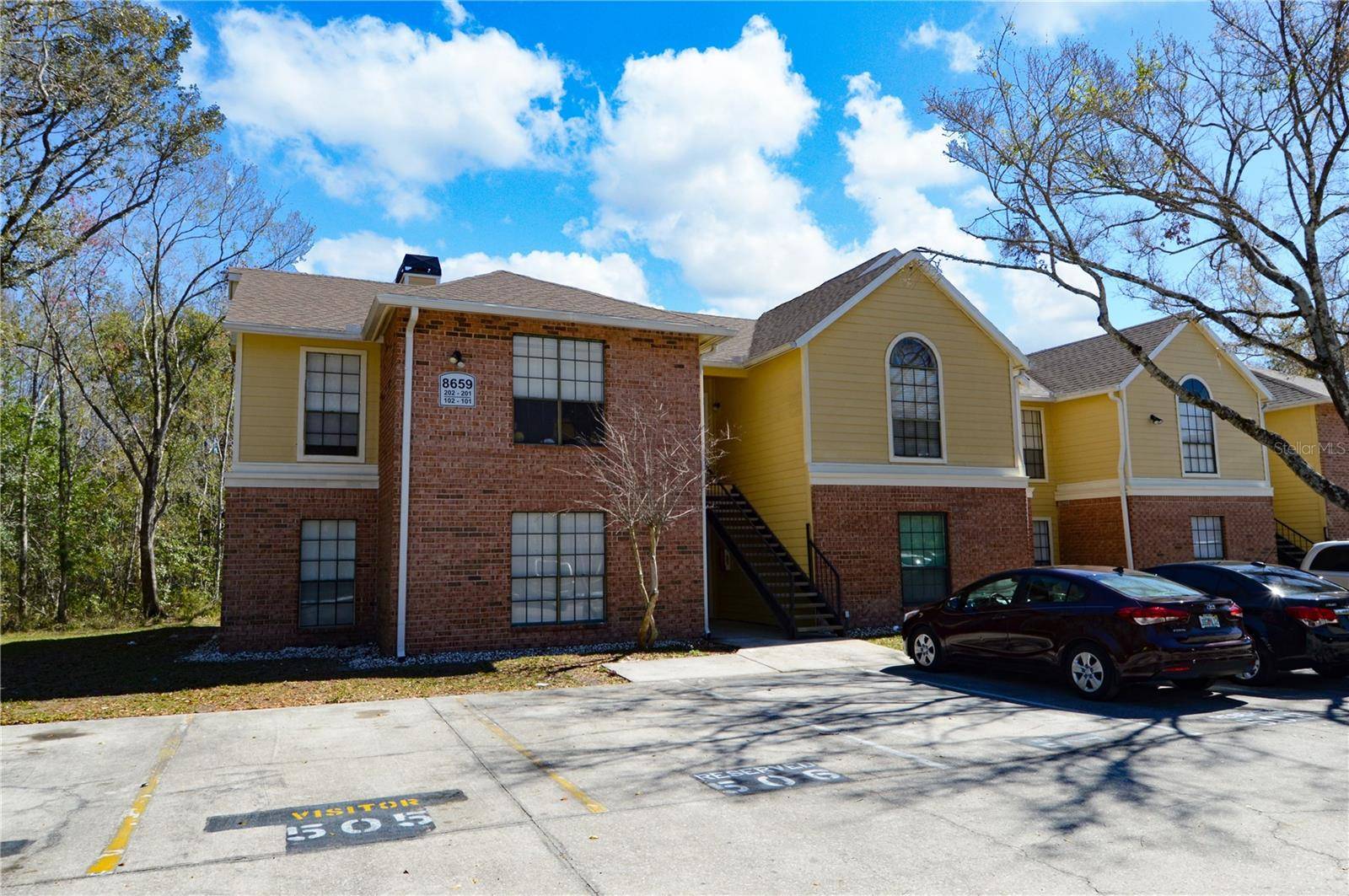 Tampa, FL 33614,8659 FANCY FINCH DR #202