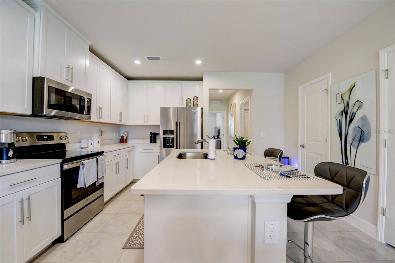 Land O Lakes, FL 34638,18027 TURNING LEAF CIR