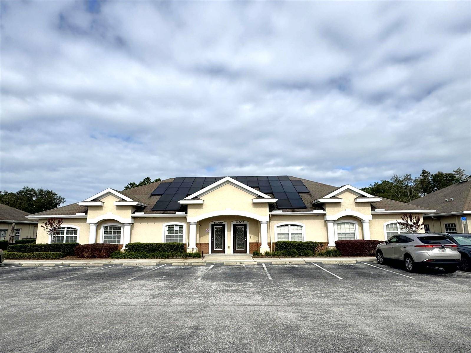 Tampa, FL 33626,11309 COUNTRYWAY BLVD