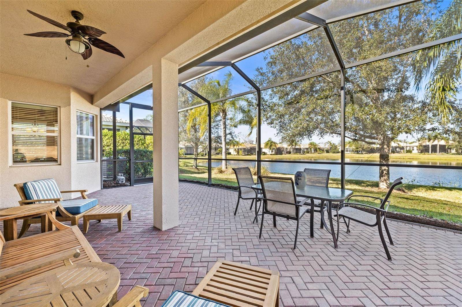 Wimauma, FL 33598,16023 GOLDEN LAKES DR