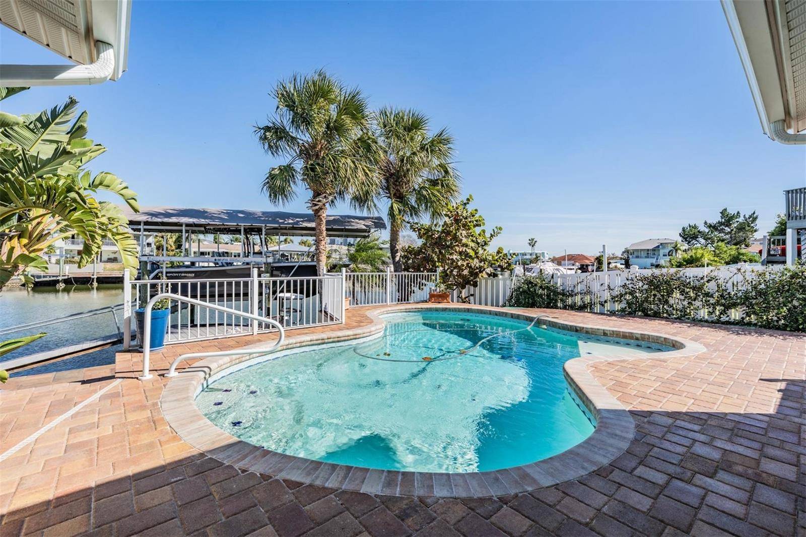Hernando Beach, FL 34607,4383 BISCAYNE DR