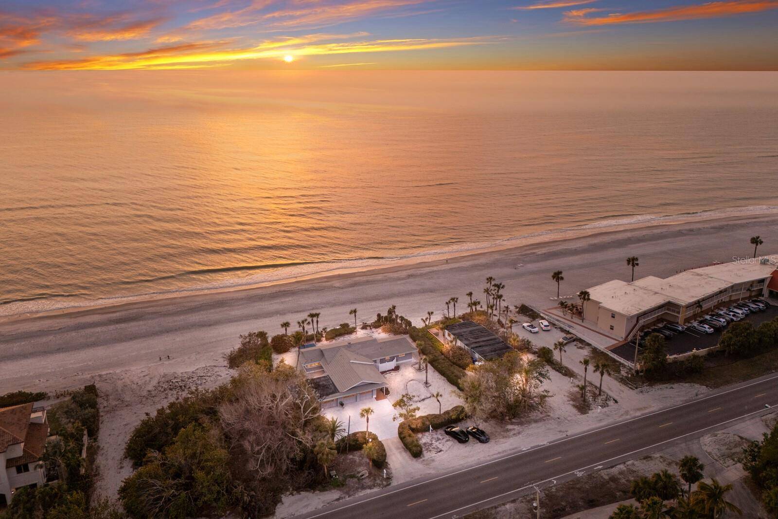 Longboat Key, FL 34228,3351 GULF OF MEXICO DR