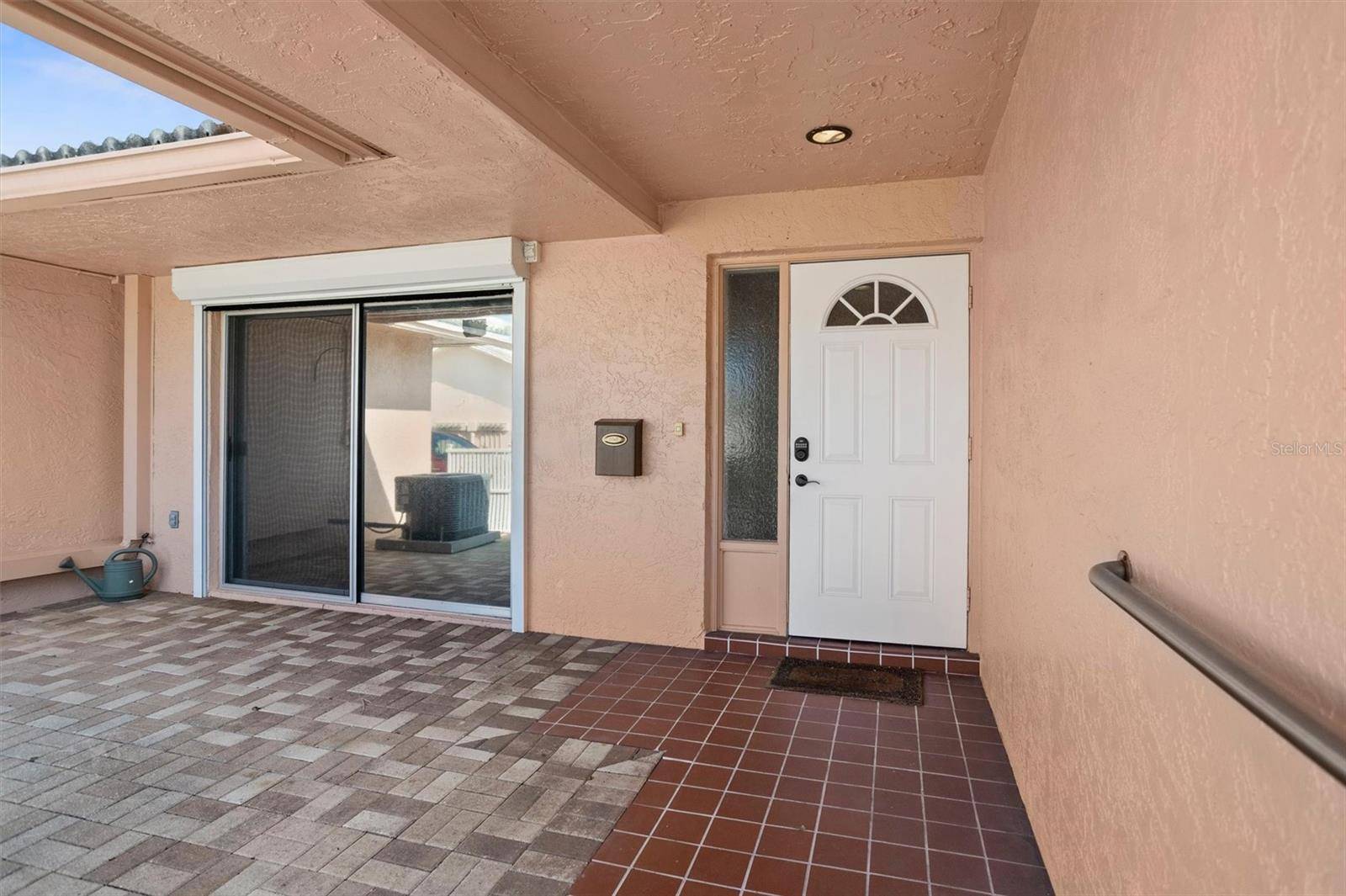 Pinellas Park, FL 33782,10467 LARCHMONT PL N