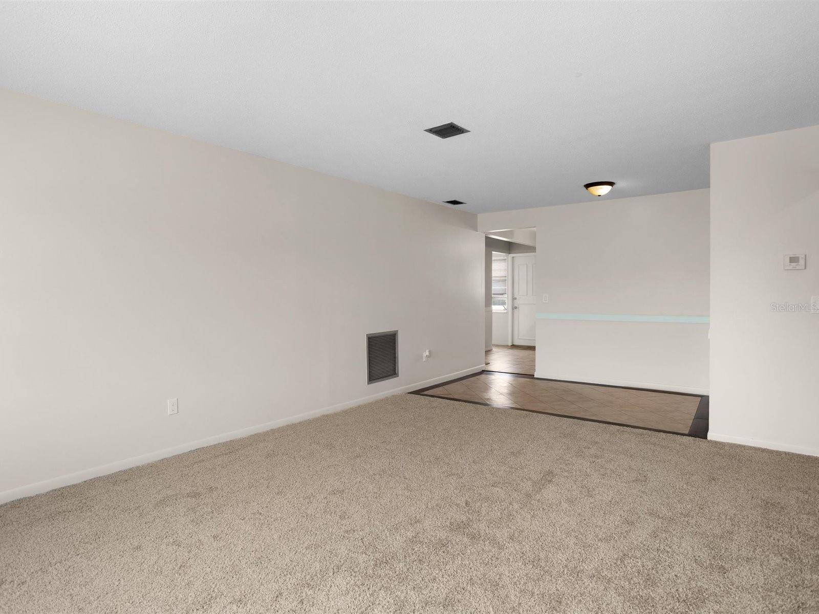 Pinellas Park, FL 33781,8460 CALAIS N #8406