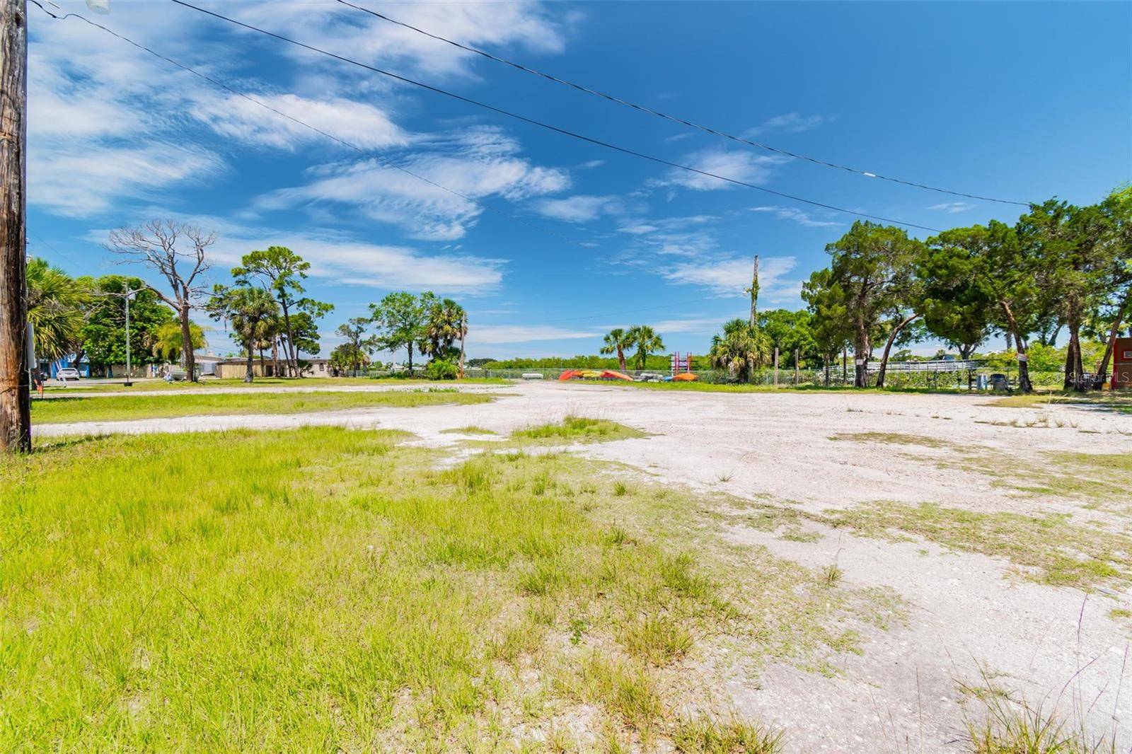 Port Richey, FL 34668,5325 TREADWAY DR