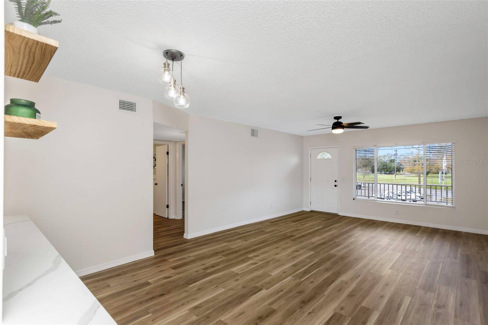 Clearwater, FL 33763,2403 FINLANDIA LN #27