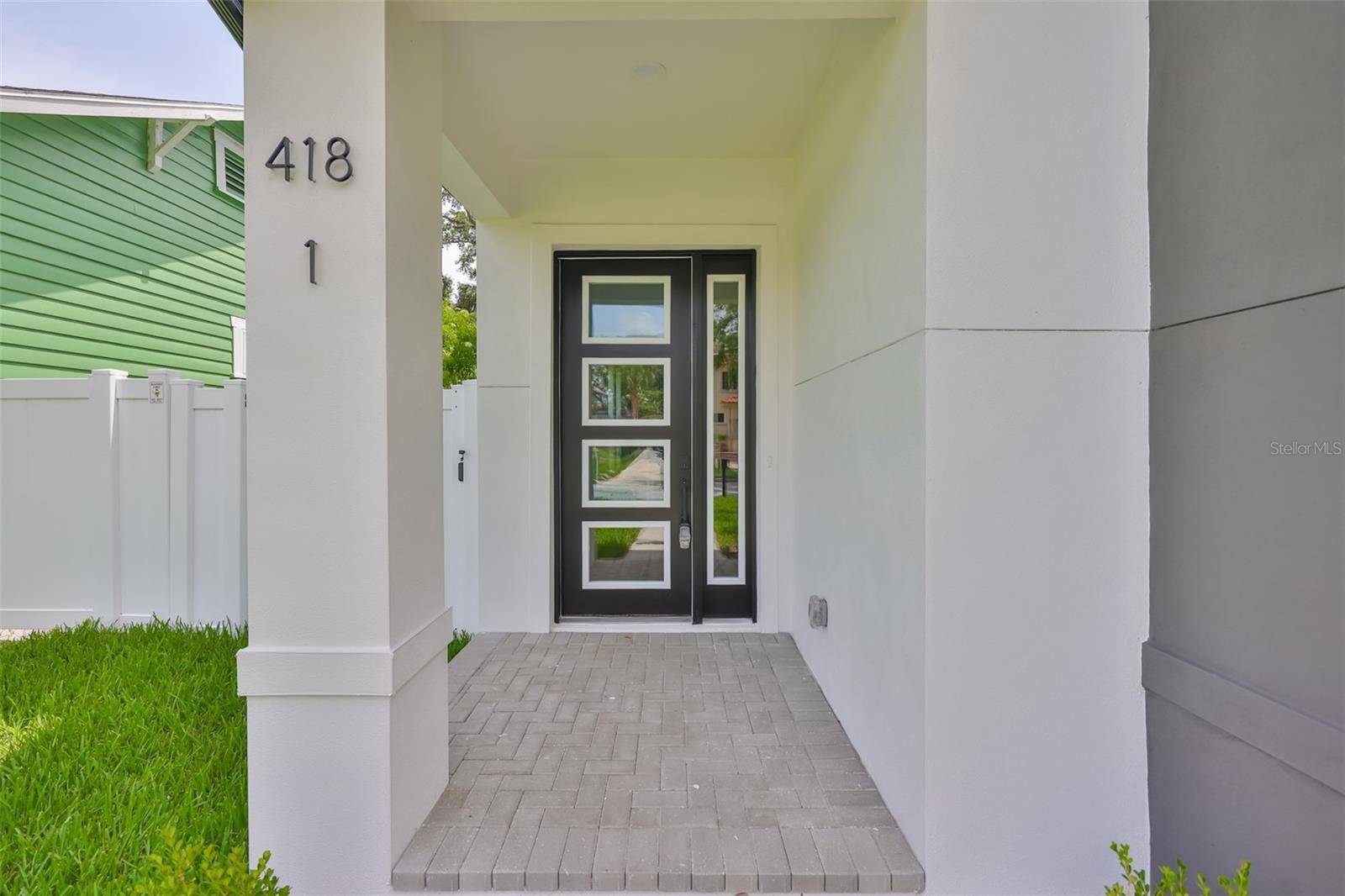 Tampa, FL 33602,418 W FRANCES AVE #2