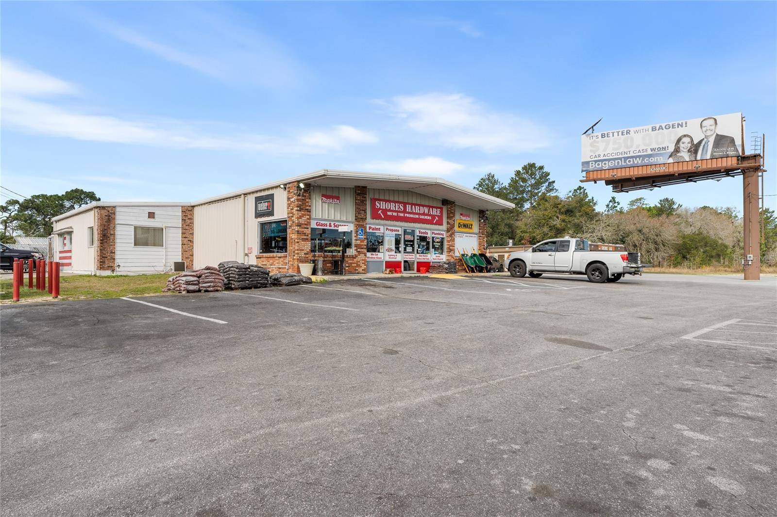 Ocala, FL 34472,9594 SE MARICAMP RD