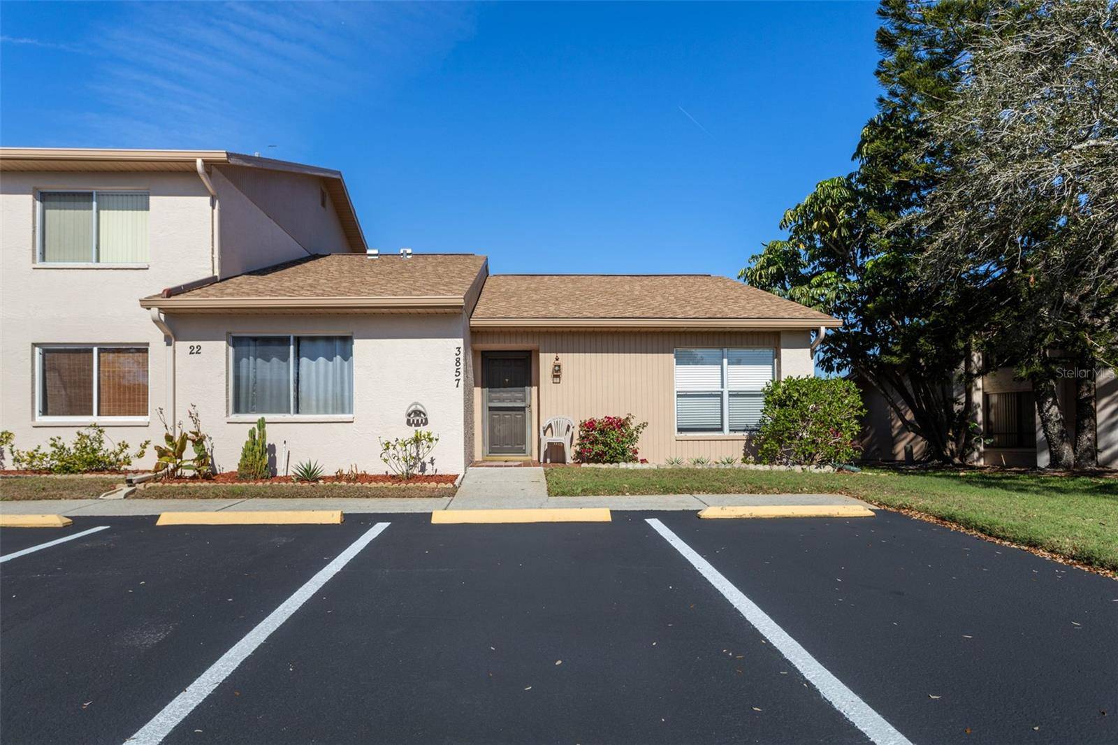 Holiday, FL 34691,3857 SAILMAKER LN