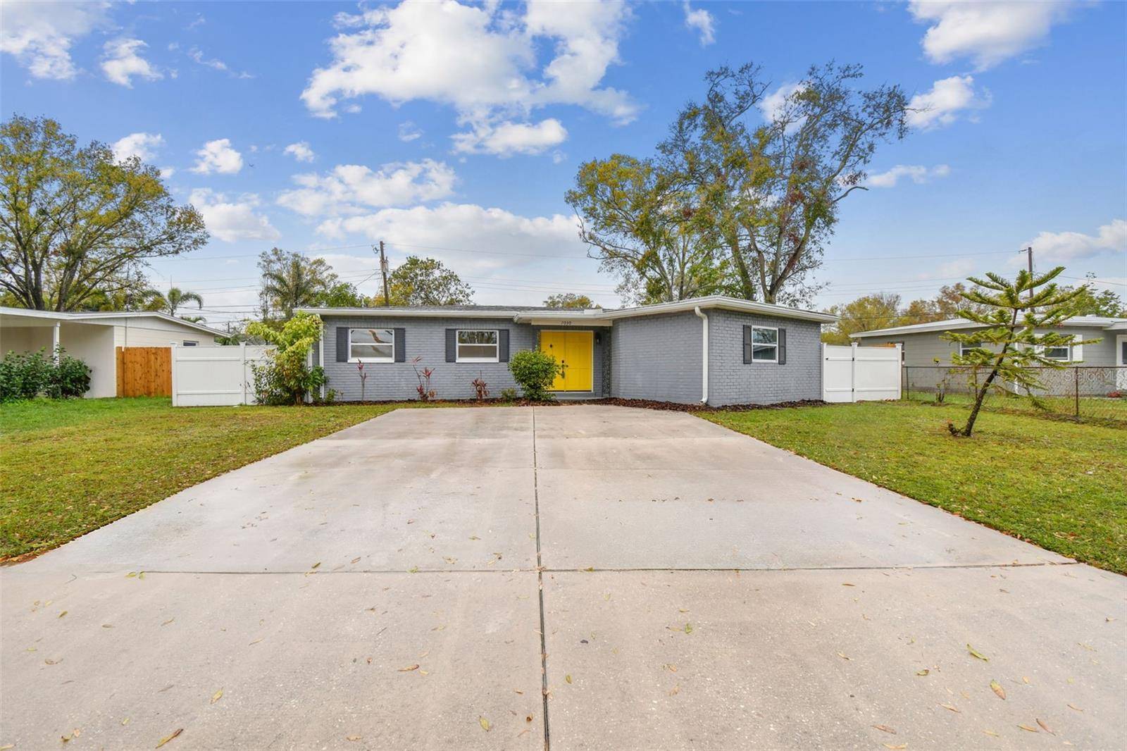 St Petersburg, FL 33702,7030 19TH WAY N