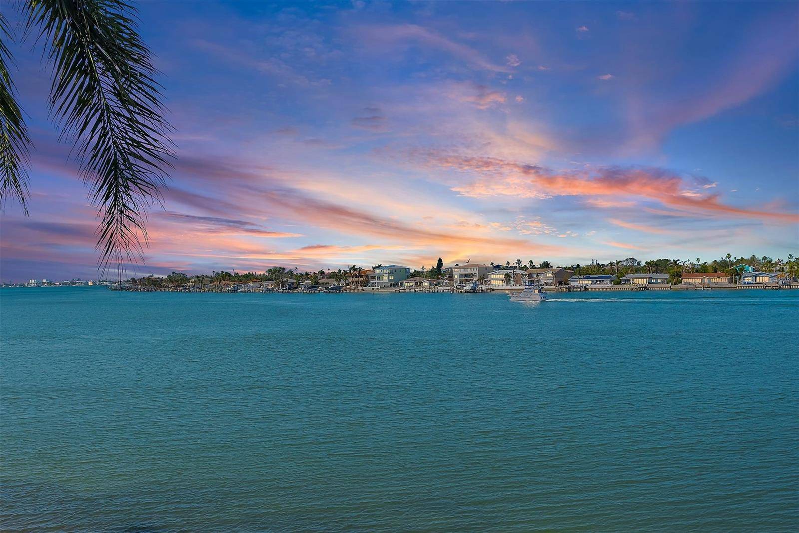 St Petersburg, FL 33715,6083 BAHIA DEL MAR CIR #359