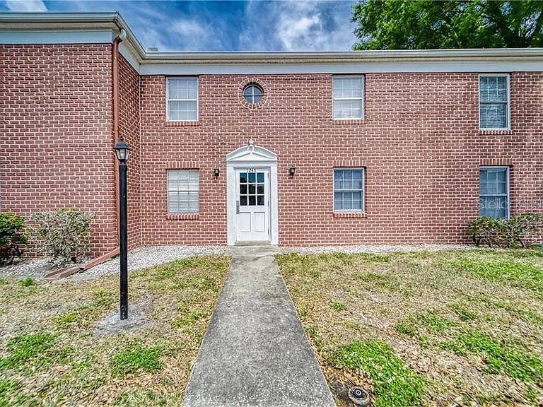 St Petersburg, FL 33702,1245 84TH AVE N #B