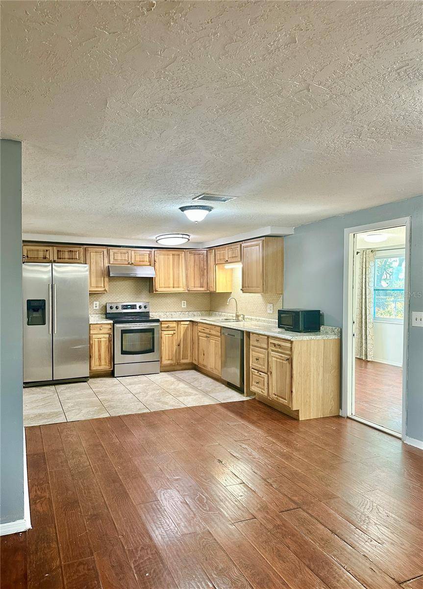 Holiday, FL 34691,3453 GARFIELD DR