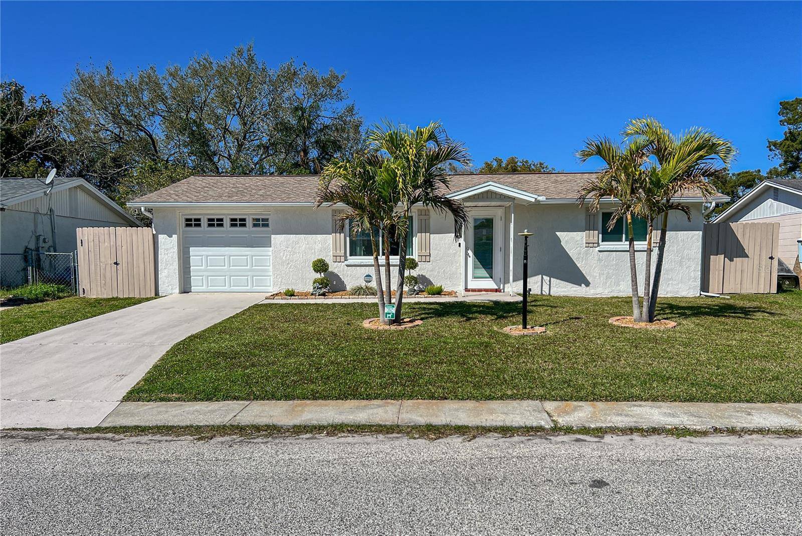 Holiday, FL 34691,3403 GARFIELD DR