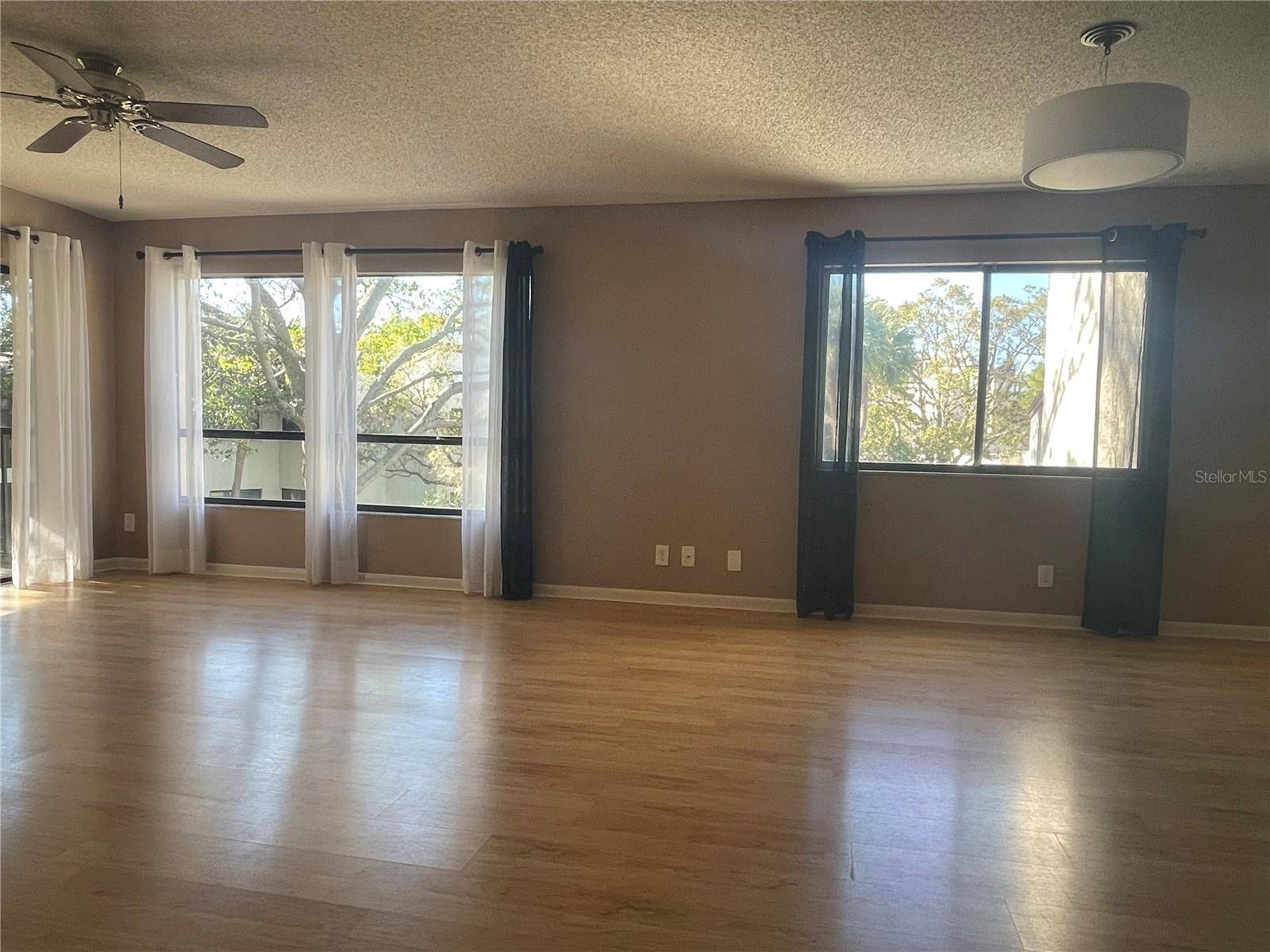 Largo, FL 33771,700 STARKEY RD #1525