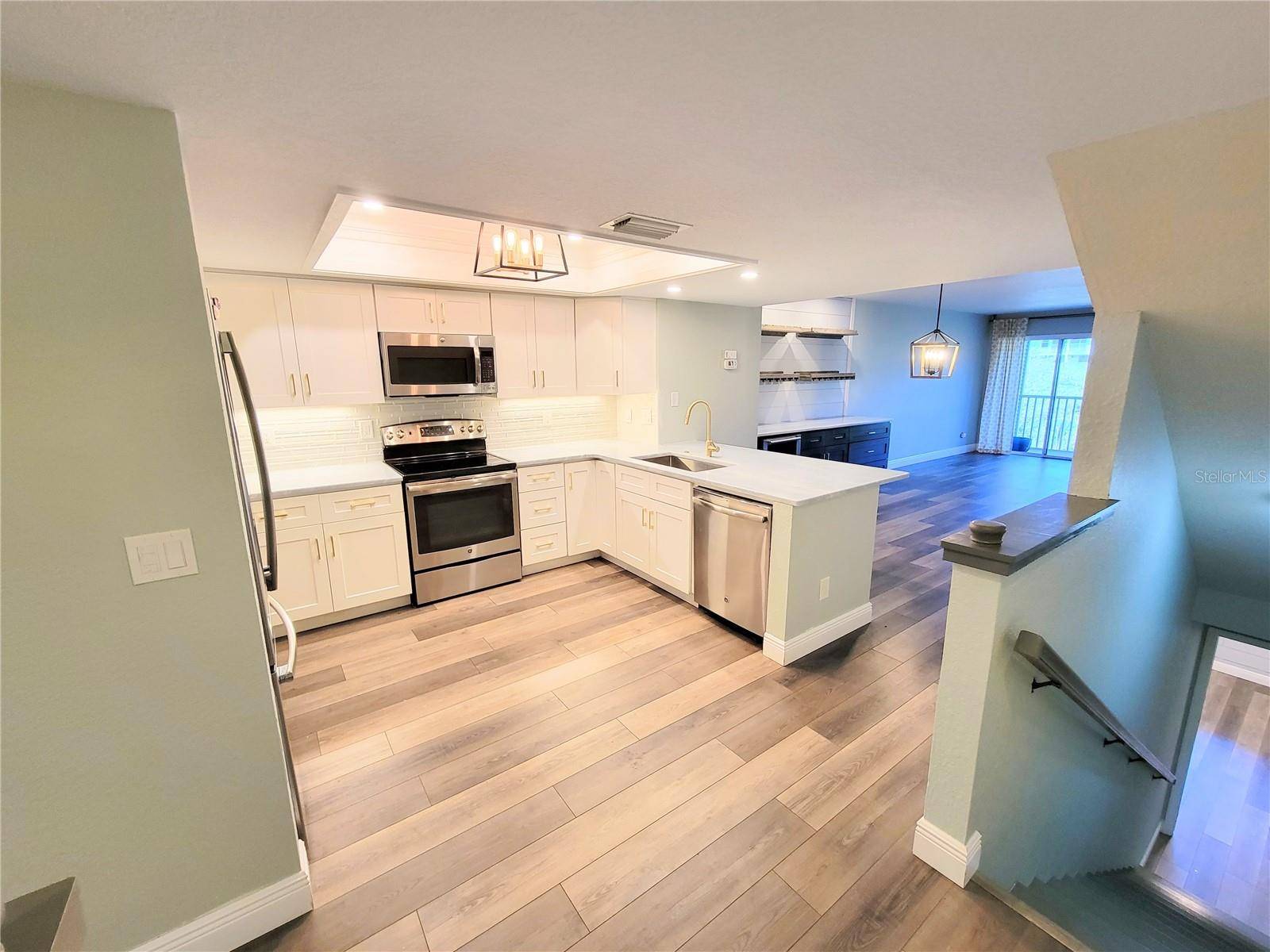 Seminole, FL 33776,9914 INDIAN KEY TRL #32