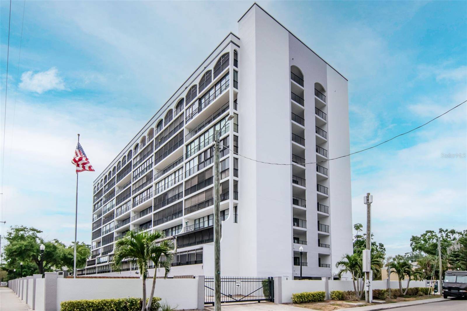 Tampa, FL 33609,3211 W SWANN AVE #502