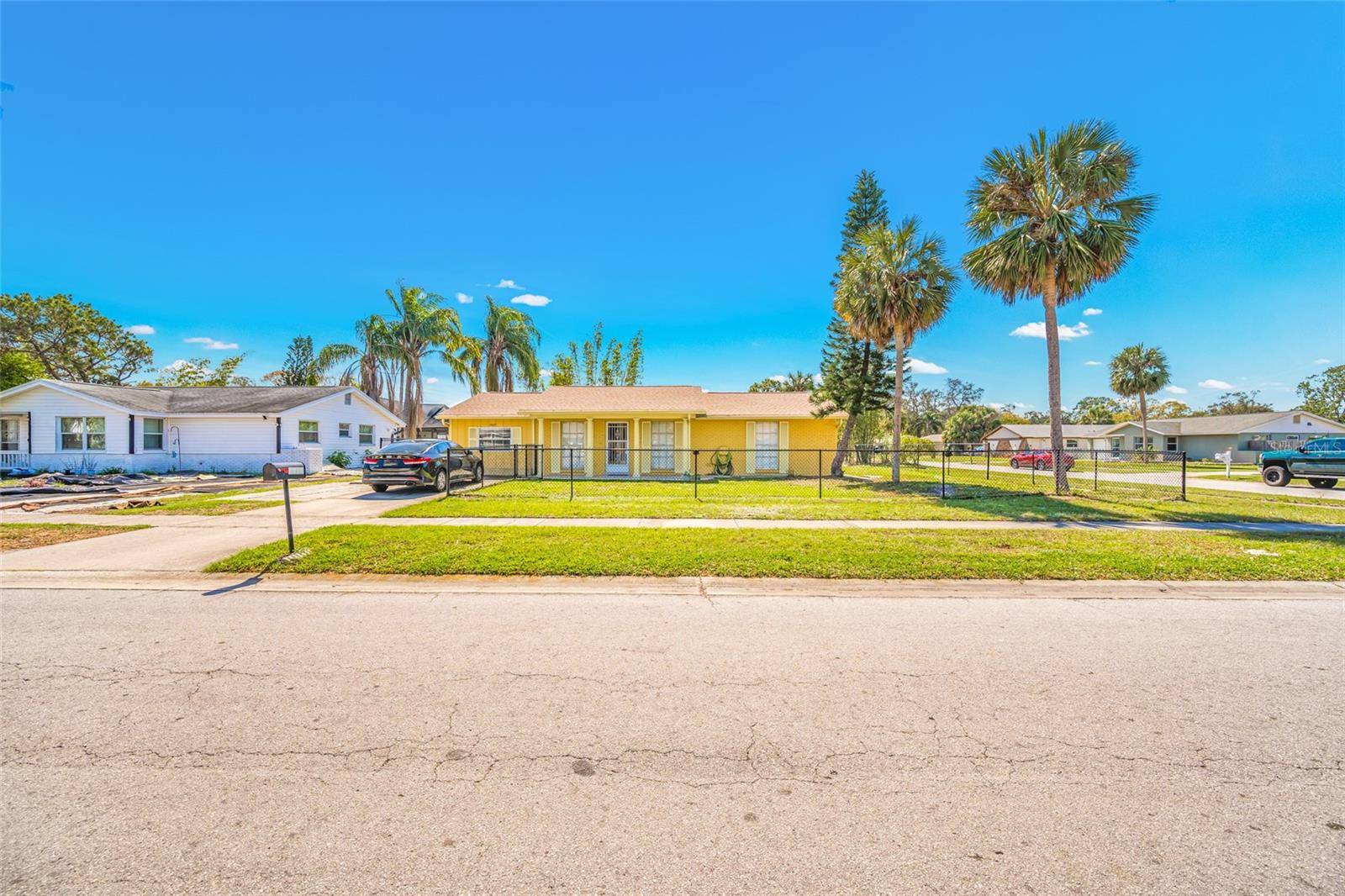Tarpon Springs, FL 34689,1409 CASTLEWORKS LN