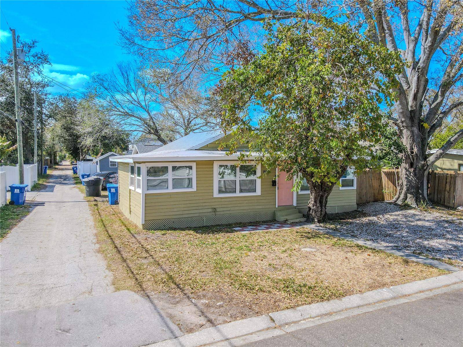 St Petersburg, FL 33713,1800 27TH AVE N