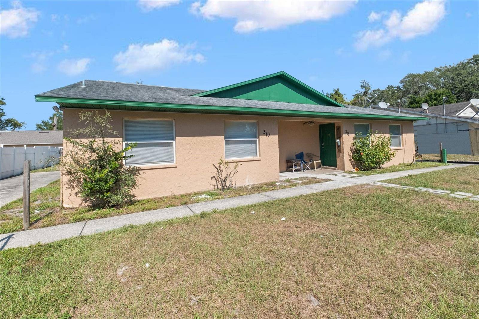 Plant City, FL 33563,310 E TOMLIN ST