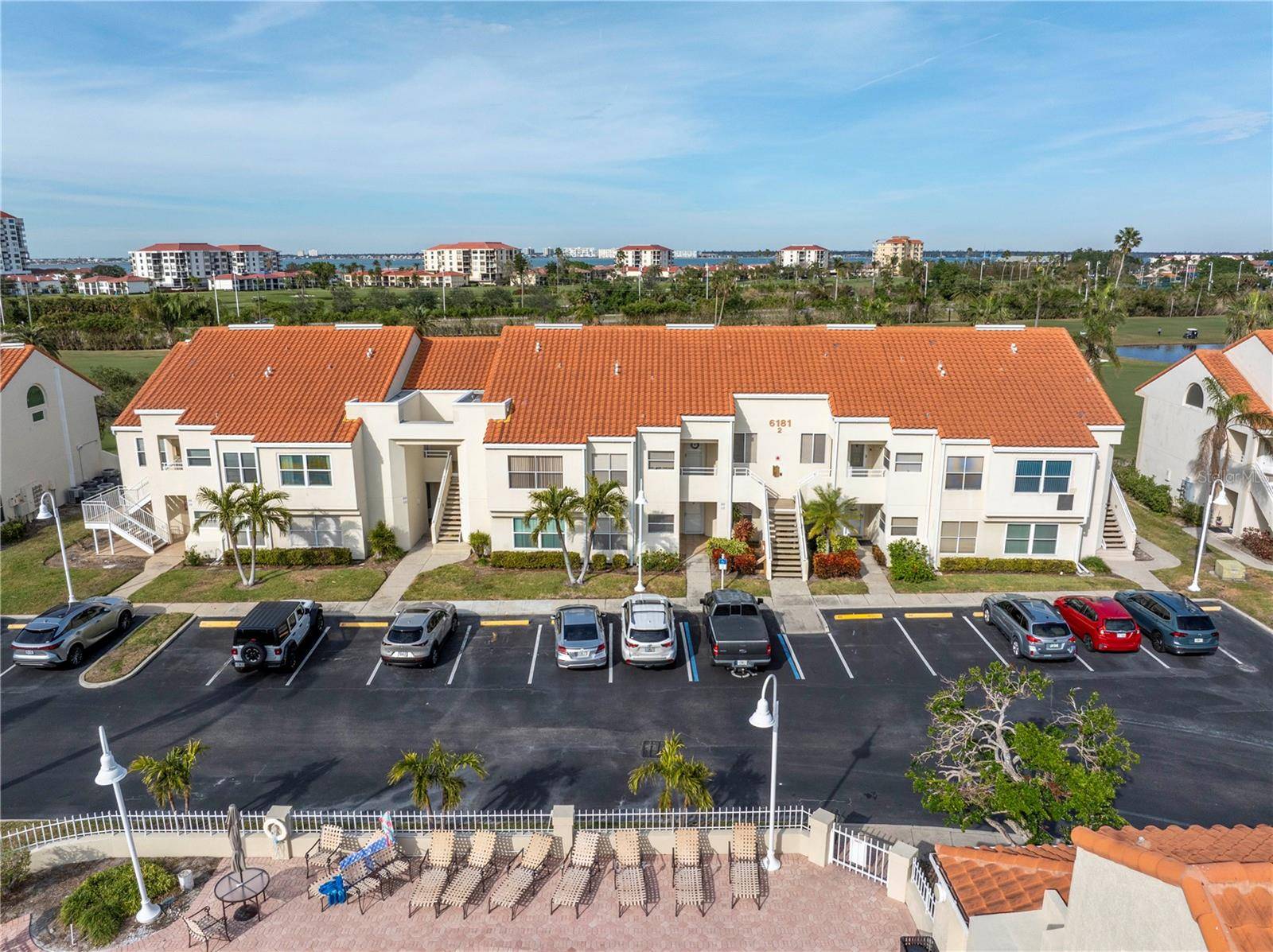 St Petersburg, FL 33715,6181 BAHIA DEL MAR BLVD #112