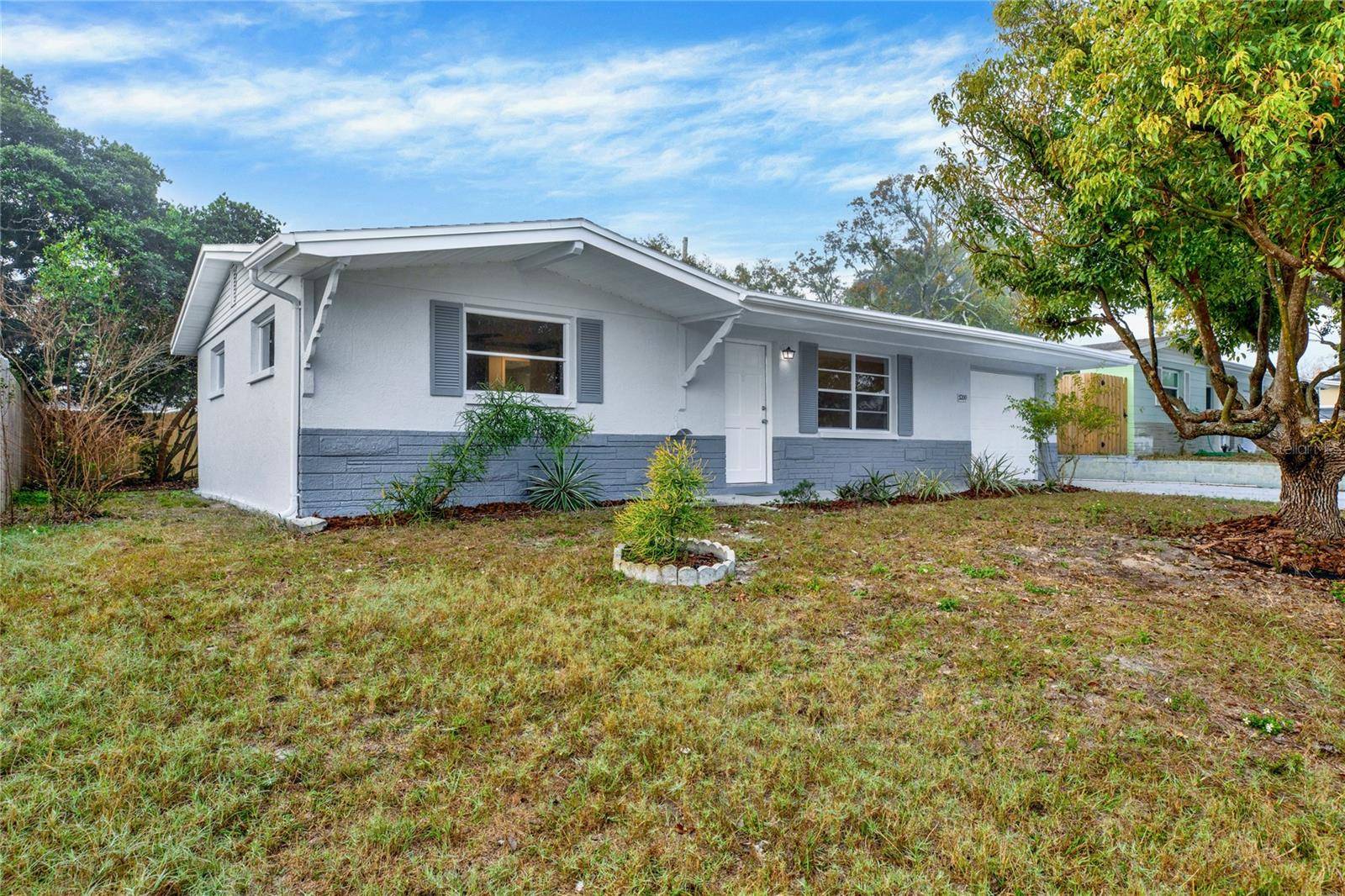 New Port Richey, FL 34652,5200 DOVE DR