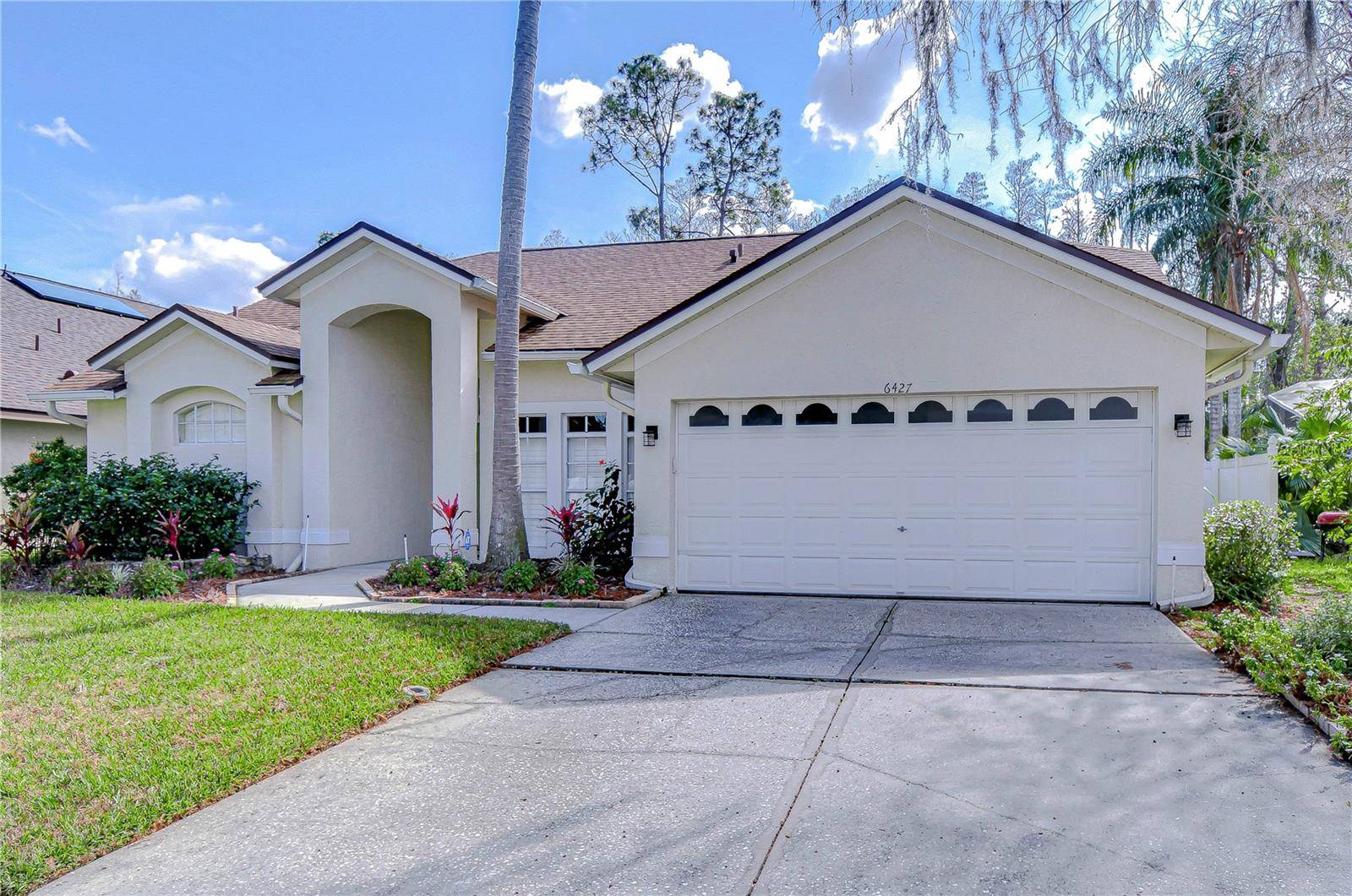 Wesley Chapel, FL 33545,6427 WEATHERWOOD CIR