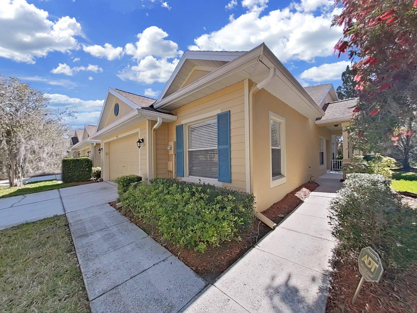 Tampa, FL 33647,8906 IRON OAK AVE