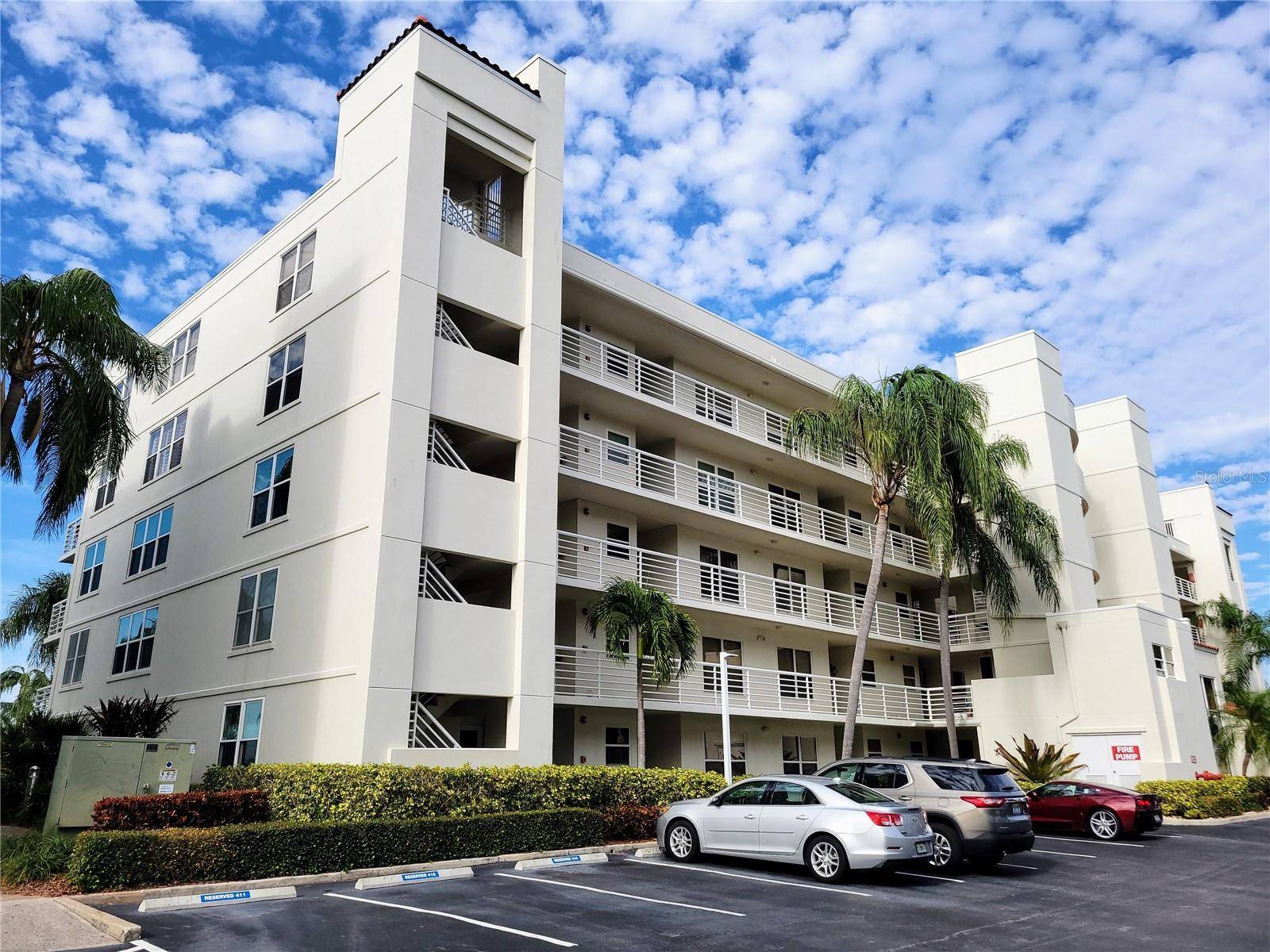 St Petersburg, FL 33715,6061 BAHIA DEL MAR CIR #545
