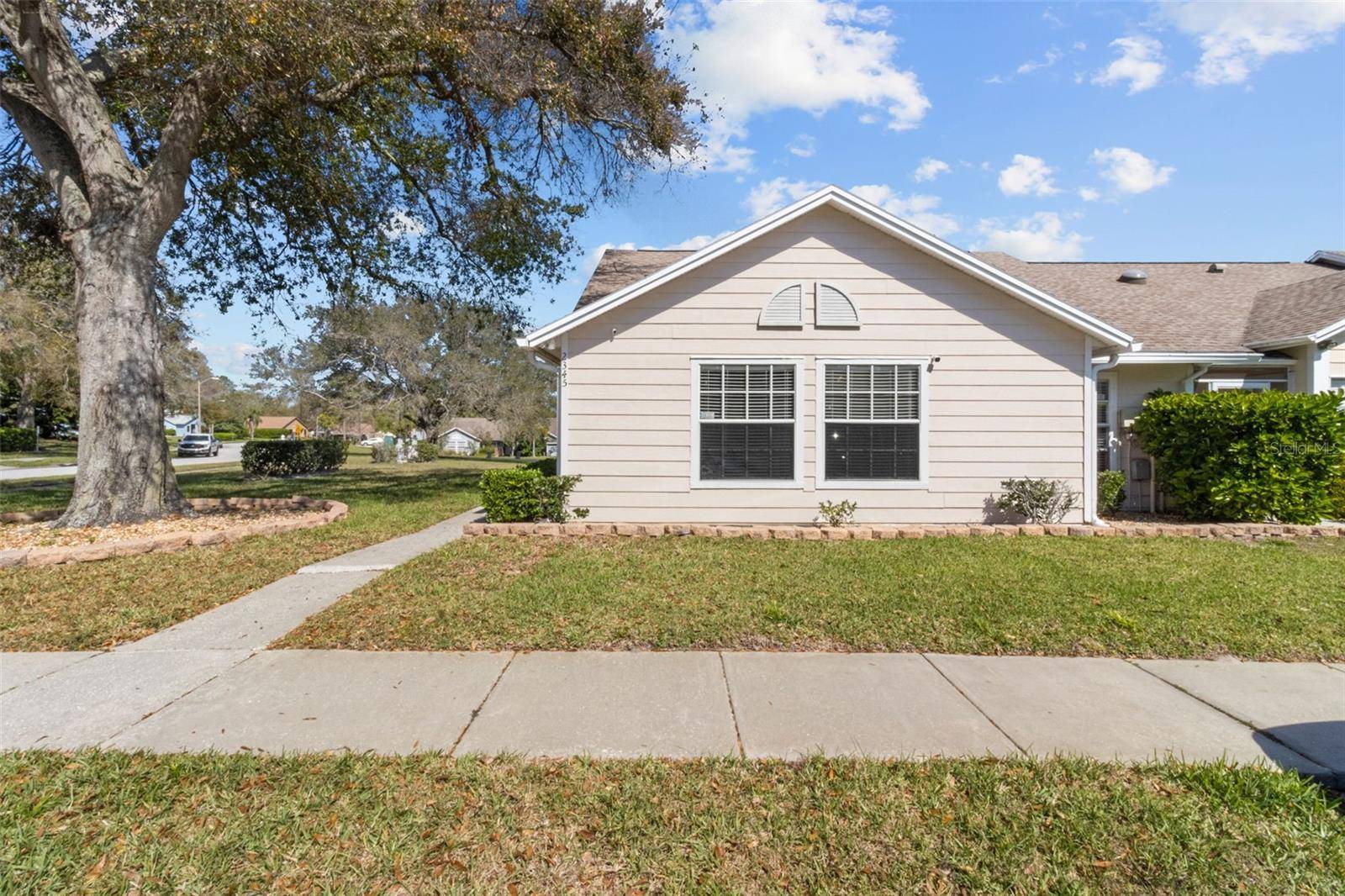 Palm Harbor, FL 34684,2345 BENTLEY DR