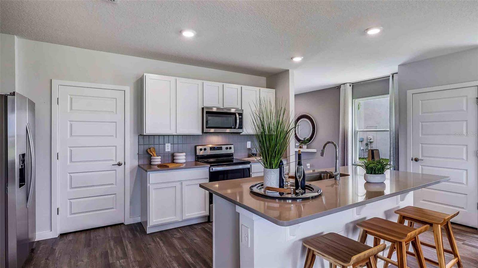 Lakewood Ranch, FL 34211,17007 BARNWOOD PL