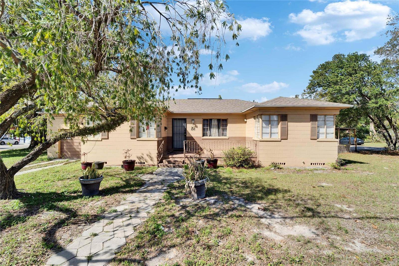 Tampa, FL 33602,2606 N BOULEVARD