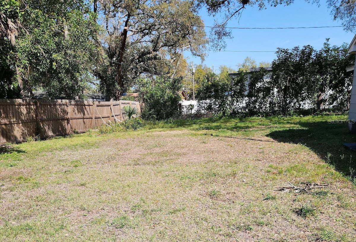 St Petersburg, FL 33713,3747 6TH AVE N