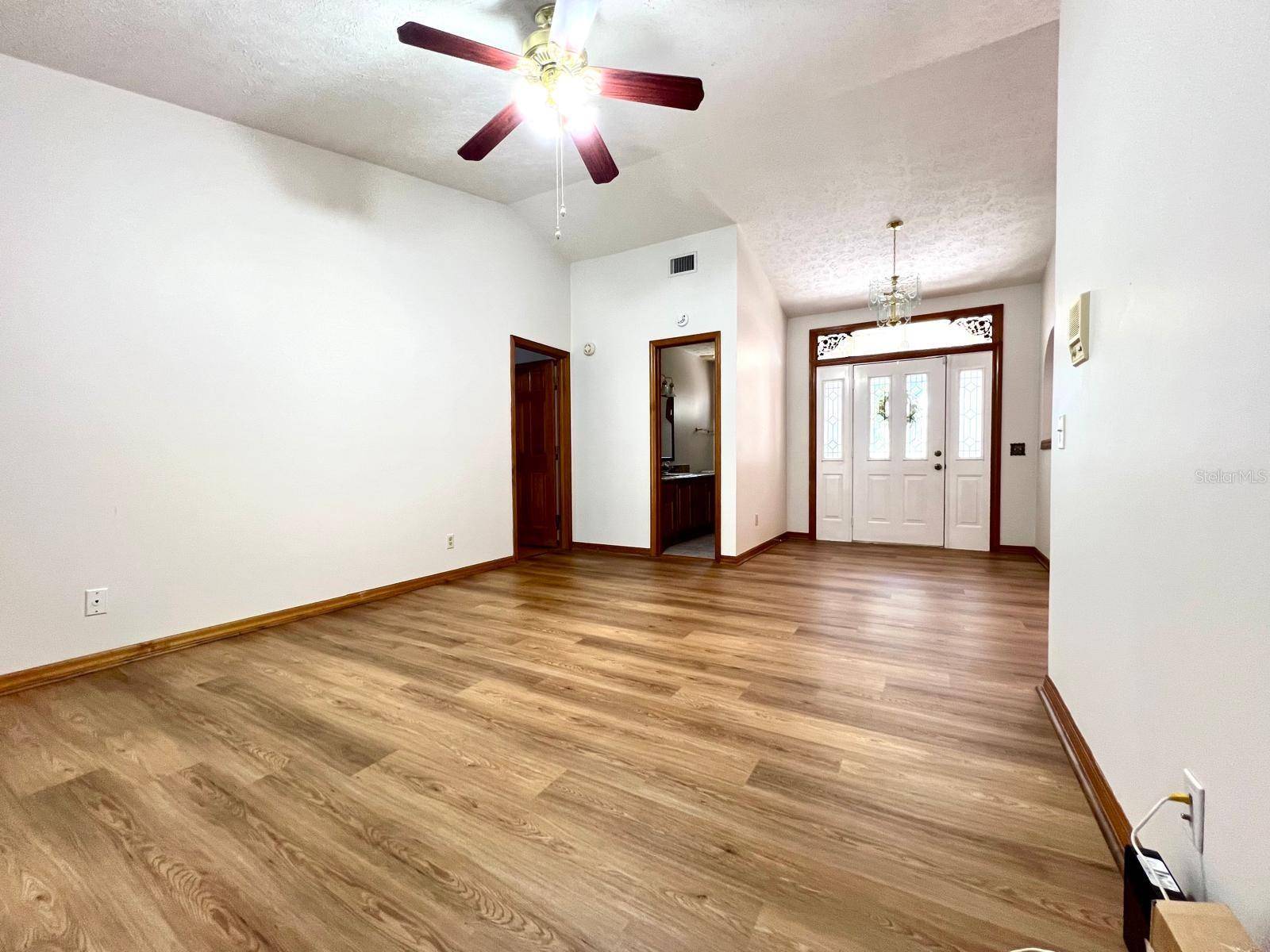 Brandon, FL 33510,1811 TAWNEE PL