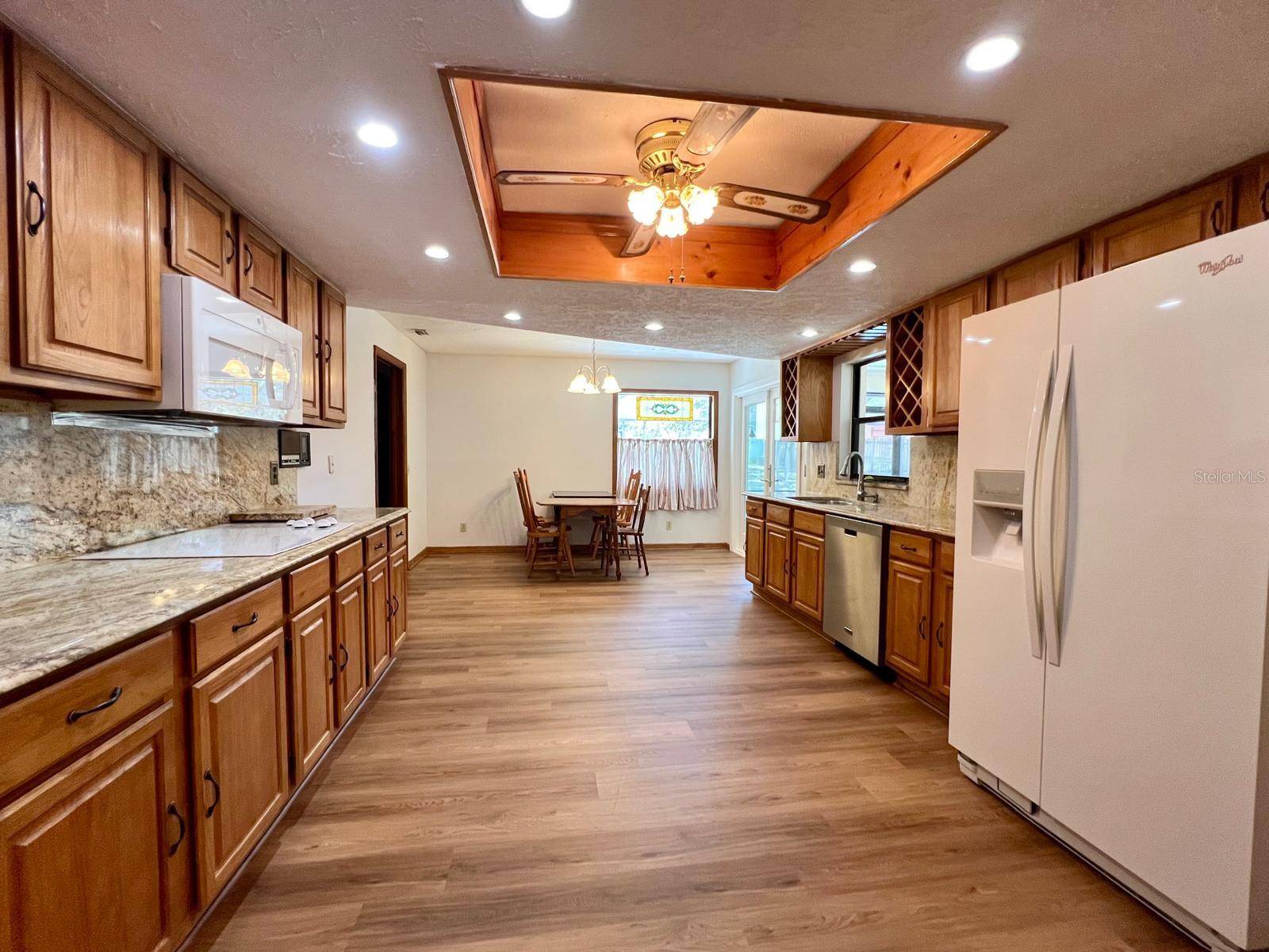 Brandon, FL 33510,1811 TAWNEE PL