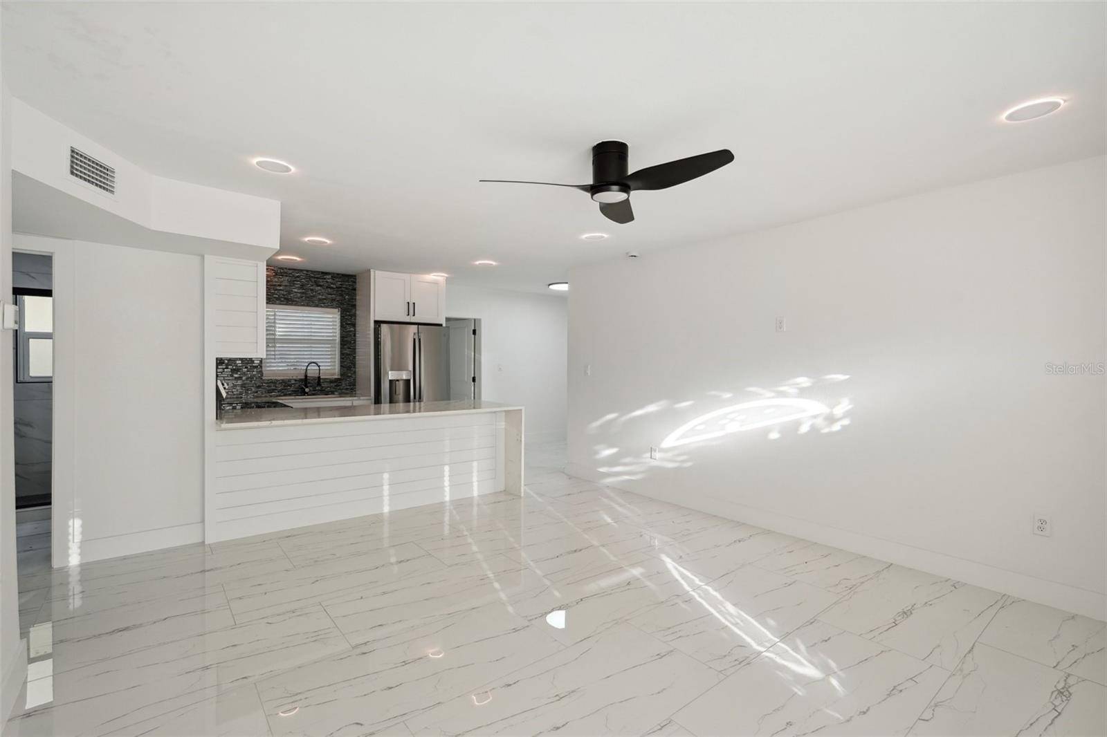 Sarasota, FL 34237,1012 CRONLEY PL