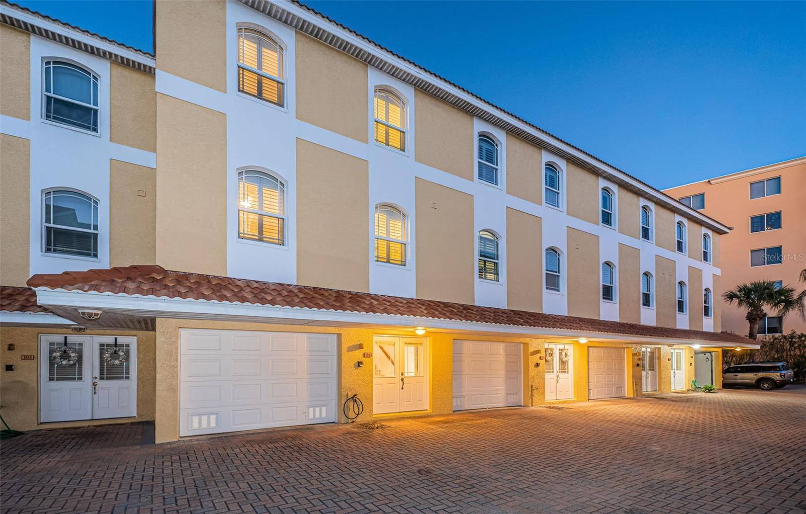 Treasure Island, FL 33706,11595 GULF BLVD #6