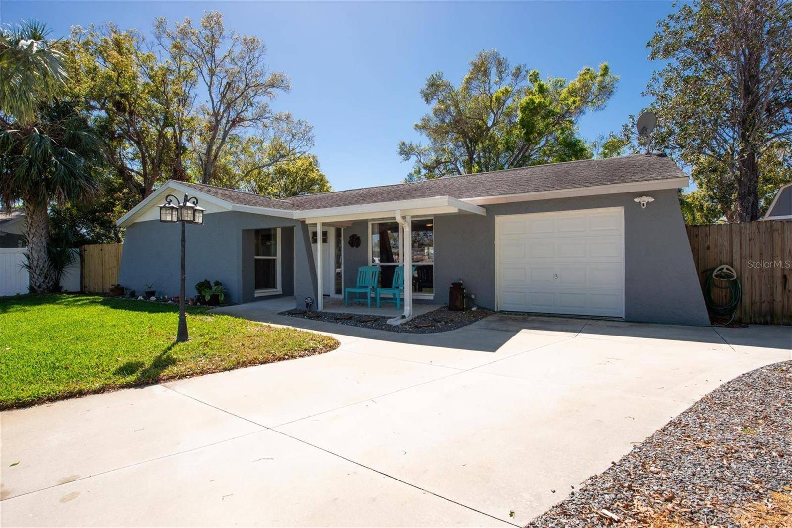 Seminole, FL 33772,11980 VALENCIA CT