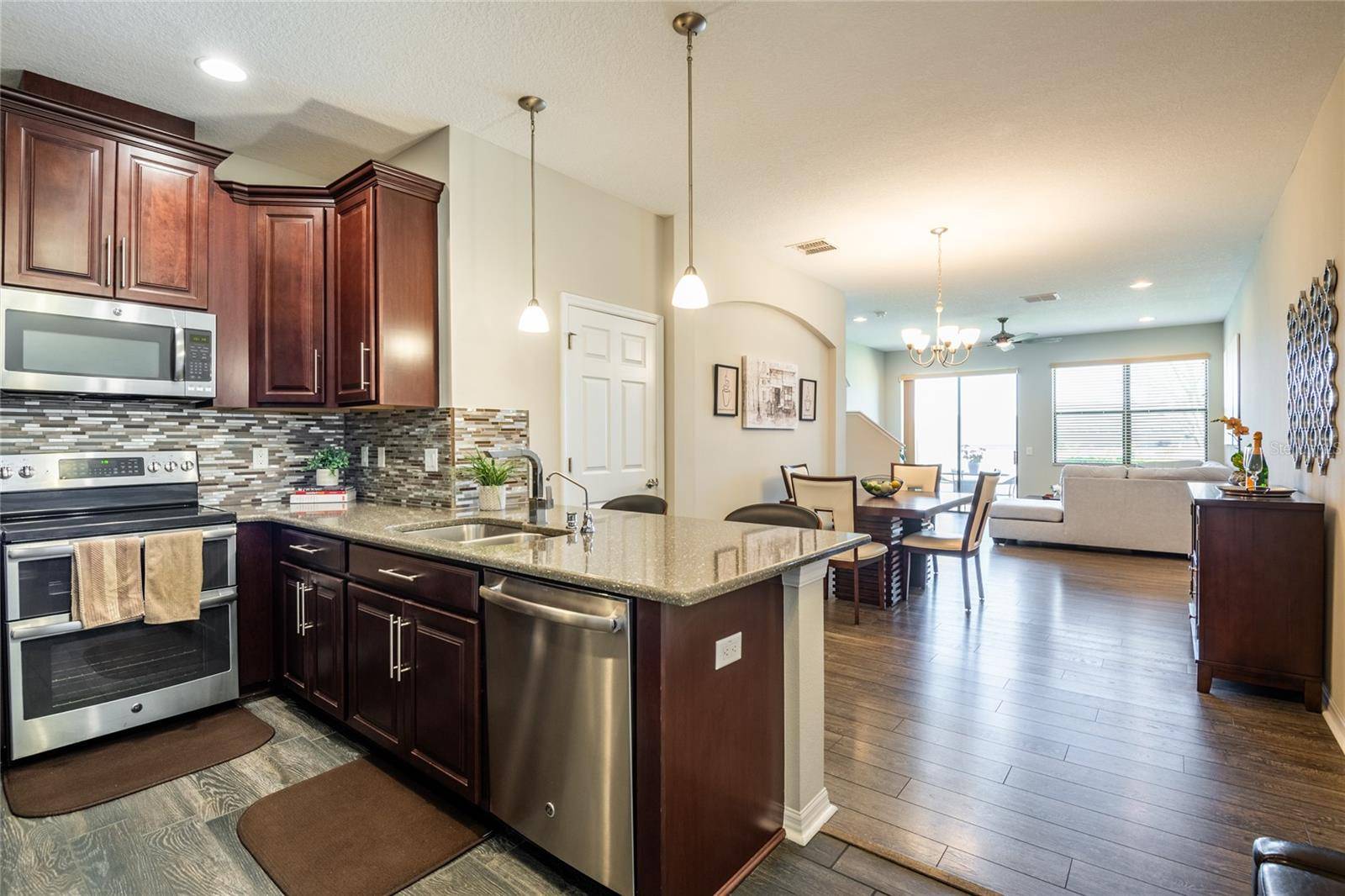 Tampa, FL 33626,11648 CROWNED SPARROW LN